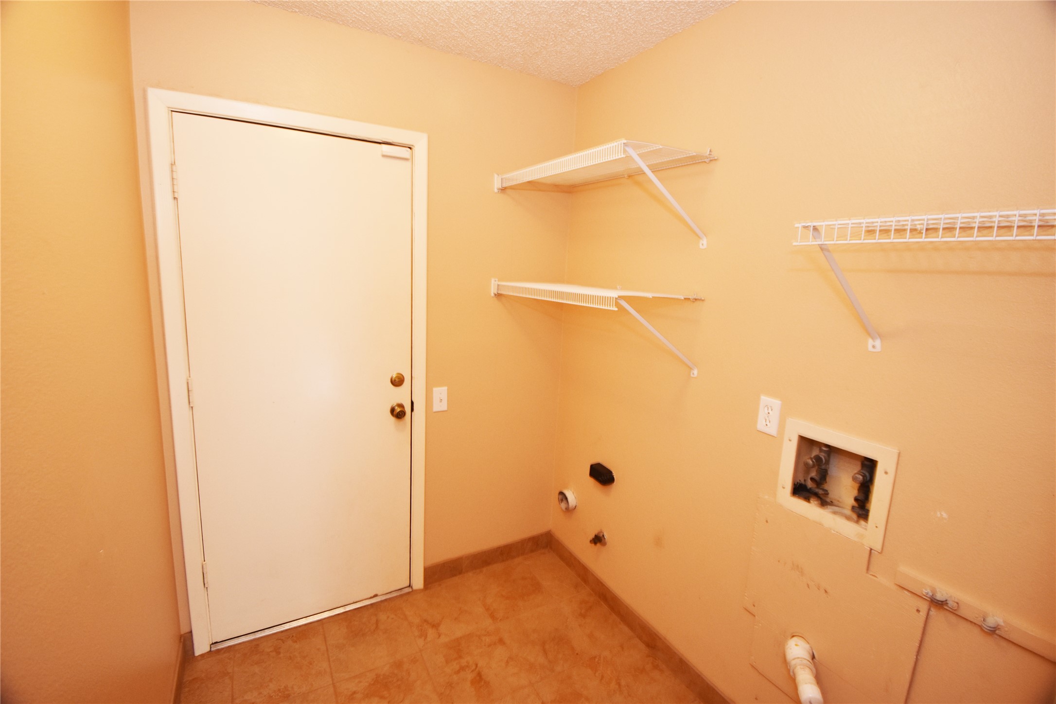 3034 The Highlands Drive Property Photo 15