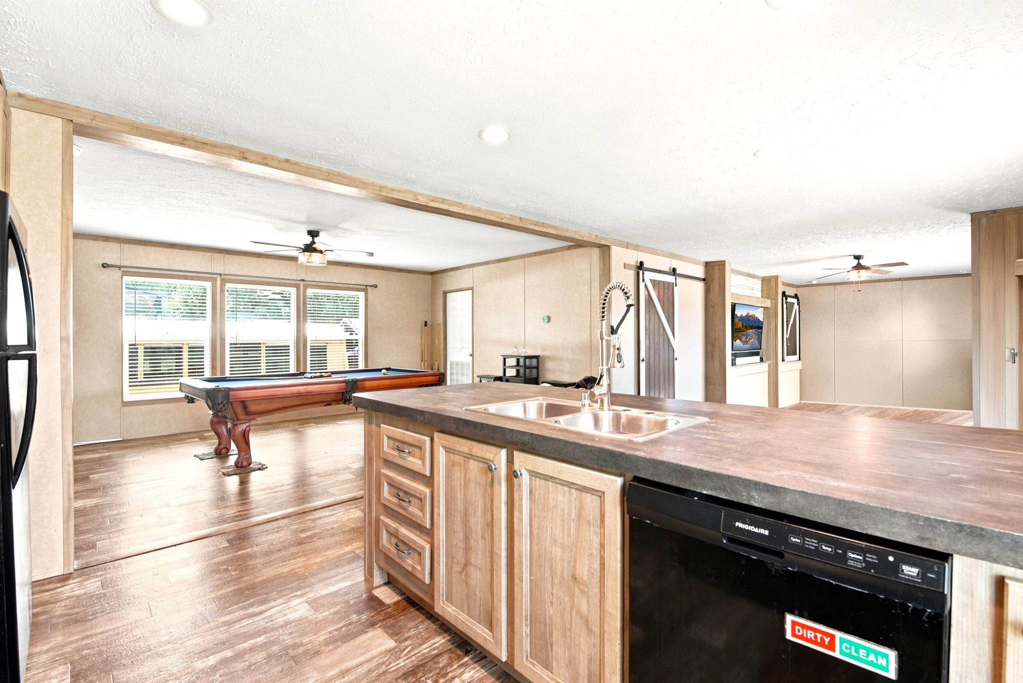 406 Baker Circle Property Photo 25