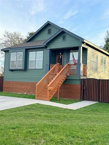 206 12th Street Property Photo 2