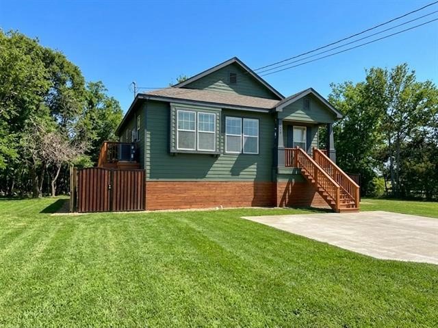 206 12th Street Property Photo 10
