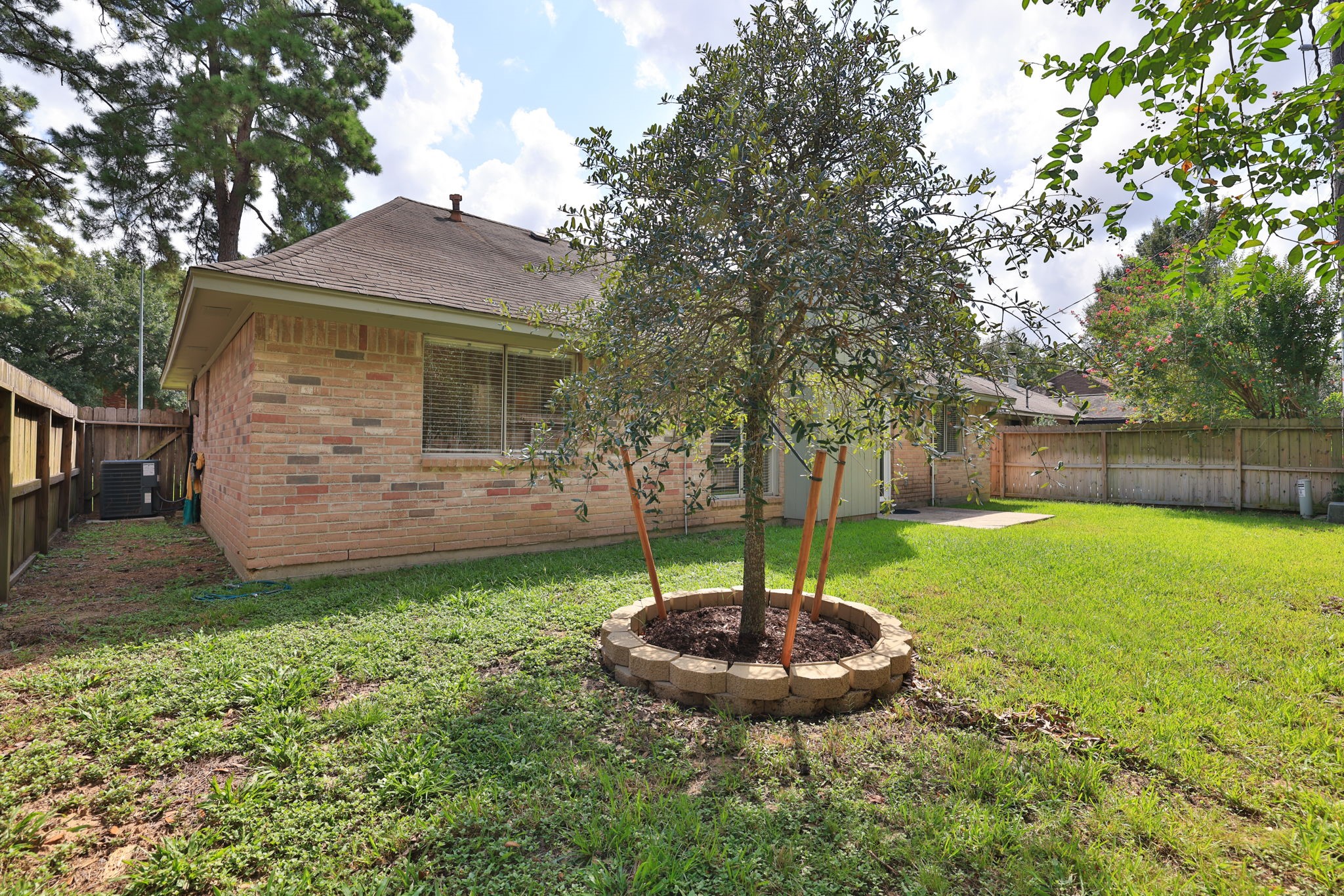 16035 Hollow Rock Drive Property Photo 33