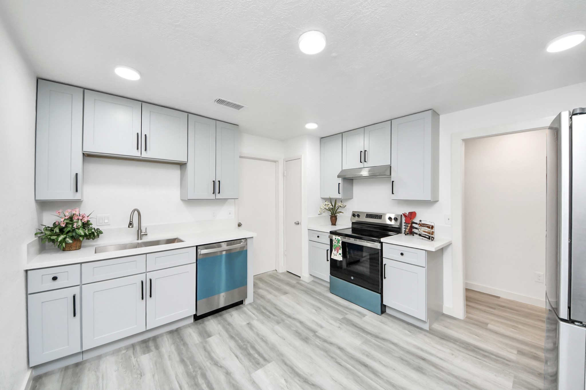 11134 Bellerive Drive Property Photo