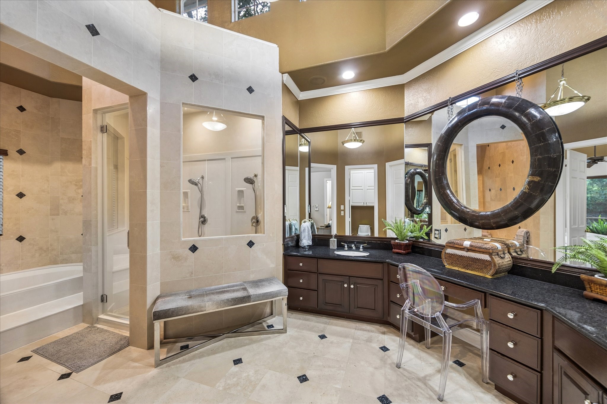 624 Lakeshore Drive Property Photo 24