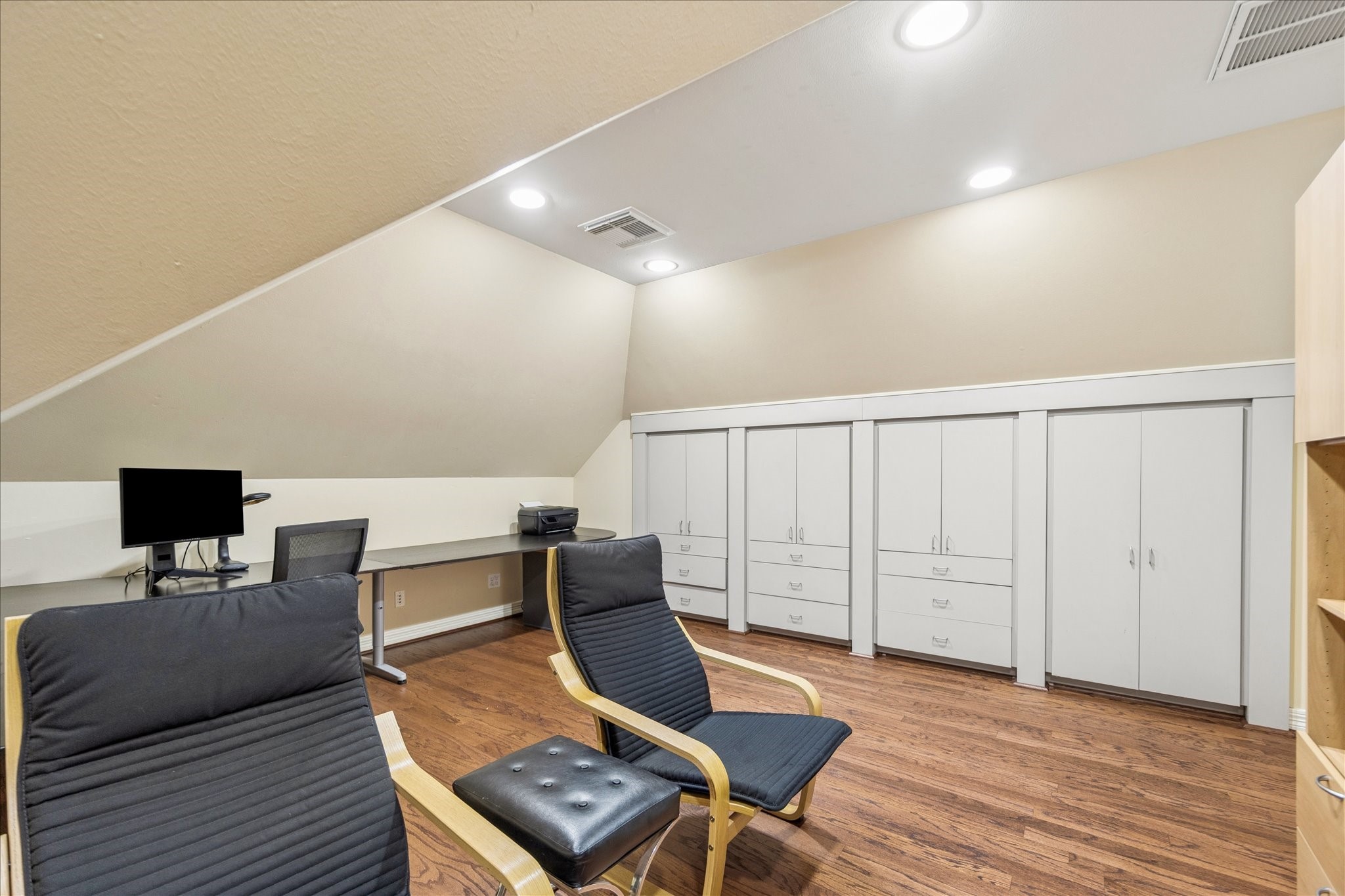 624 Lakeshore Drive Property Photo 37