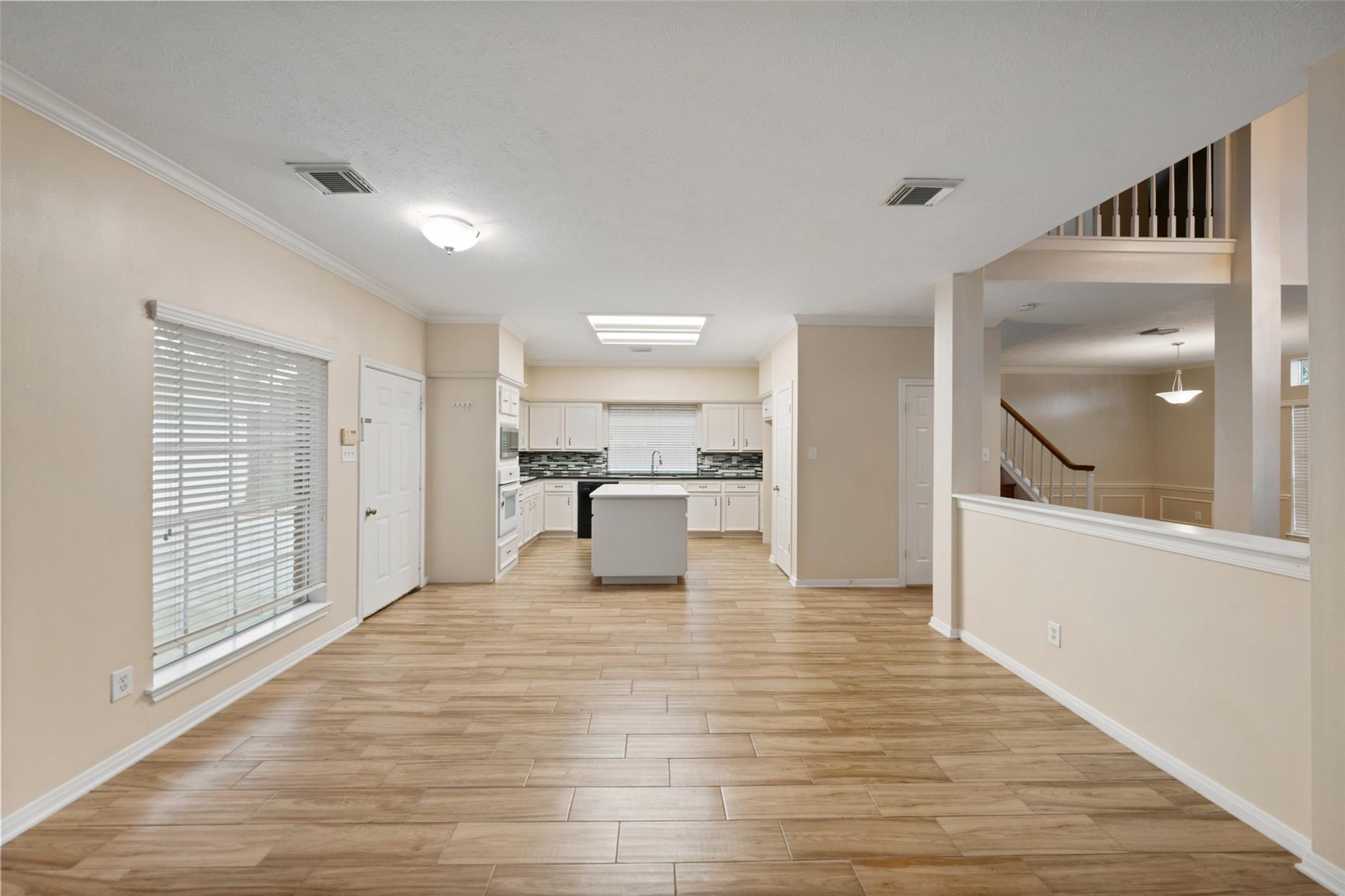 6014 Matt Road Property Photo 6