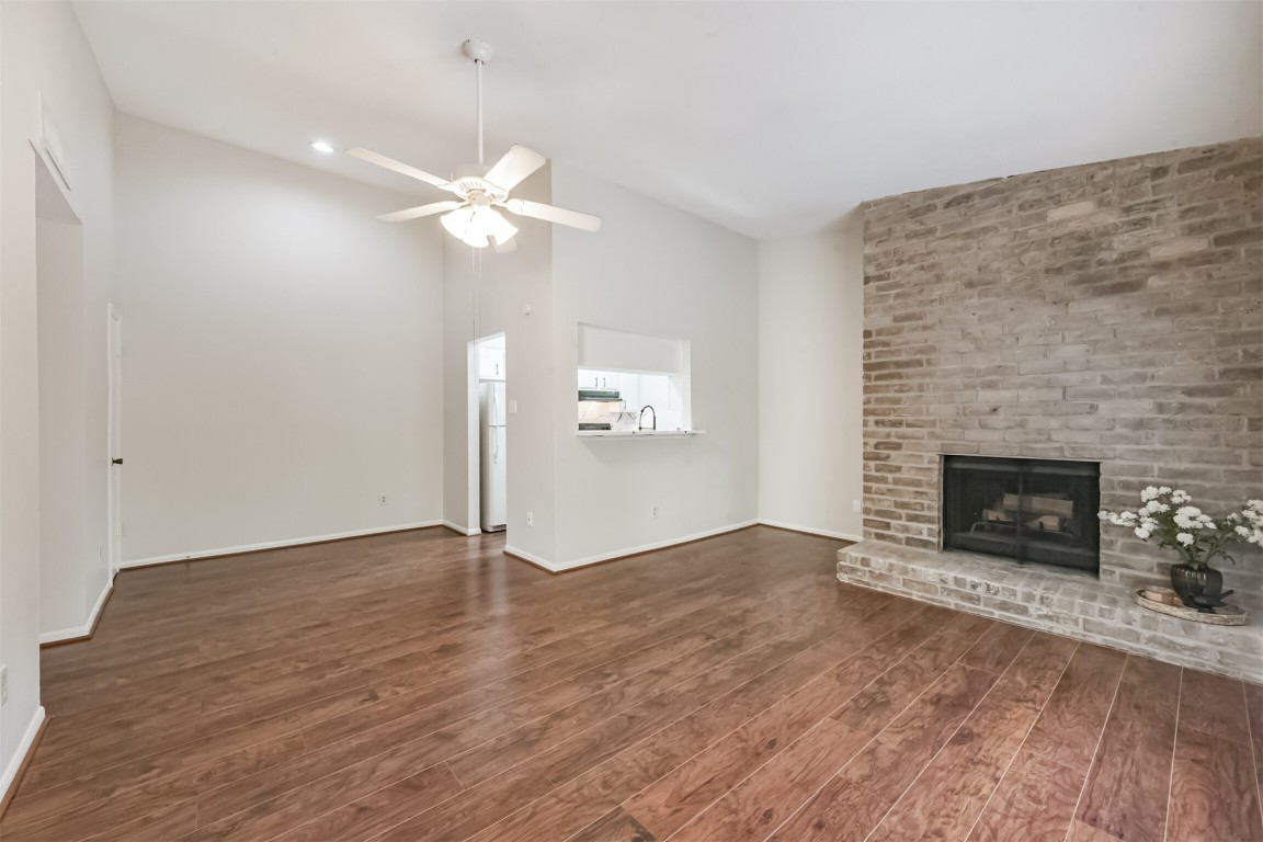 2001 Bering Drive 4d Property Photo 4