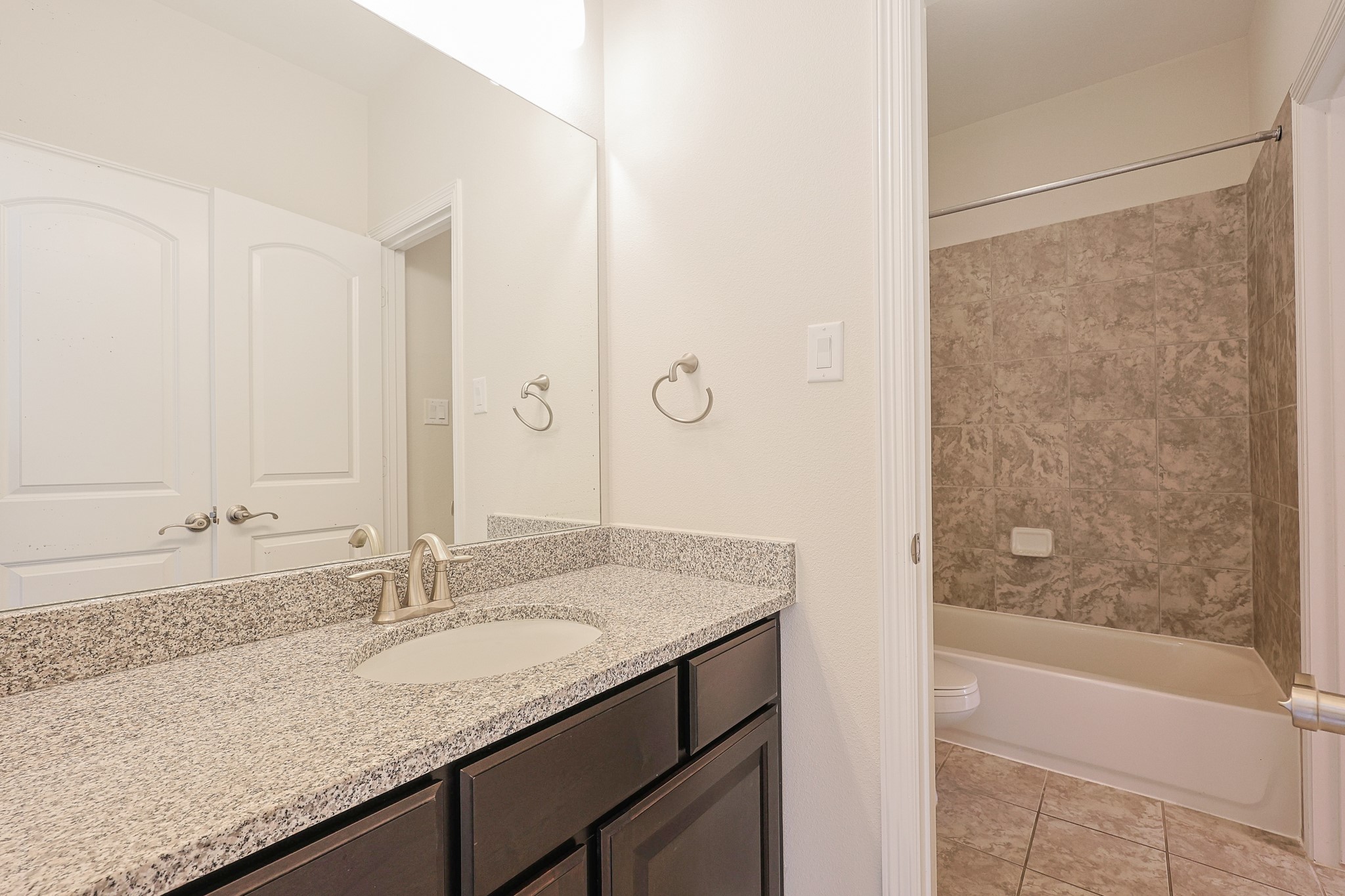 5115 Blue Lake Creek Trail Property Photo 43