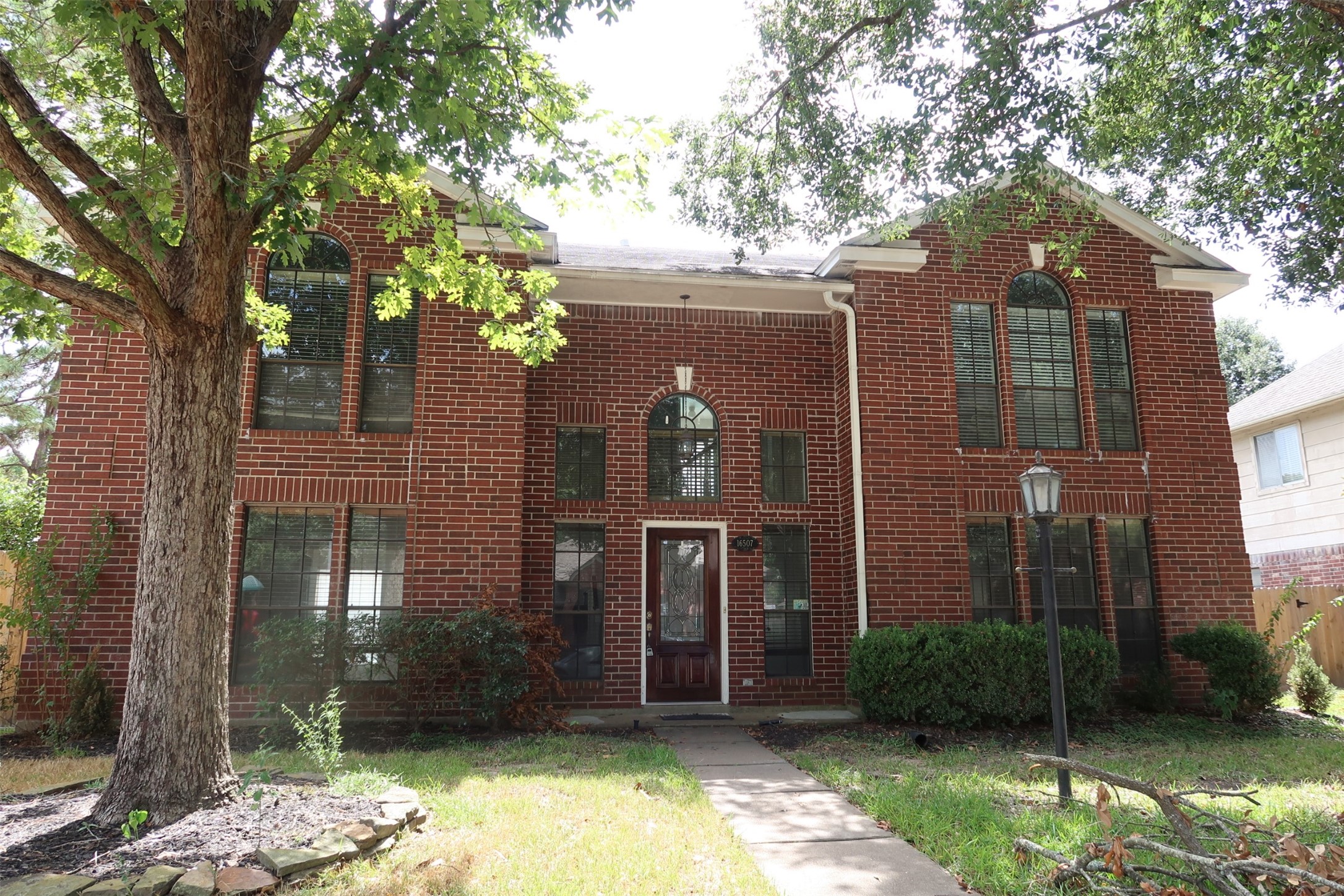 16507 Wellers Way Property Photo 1
