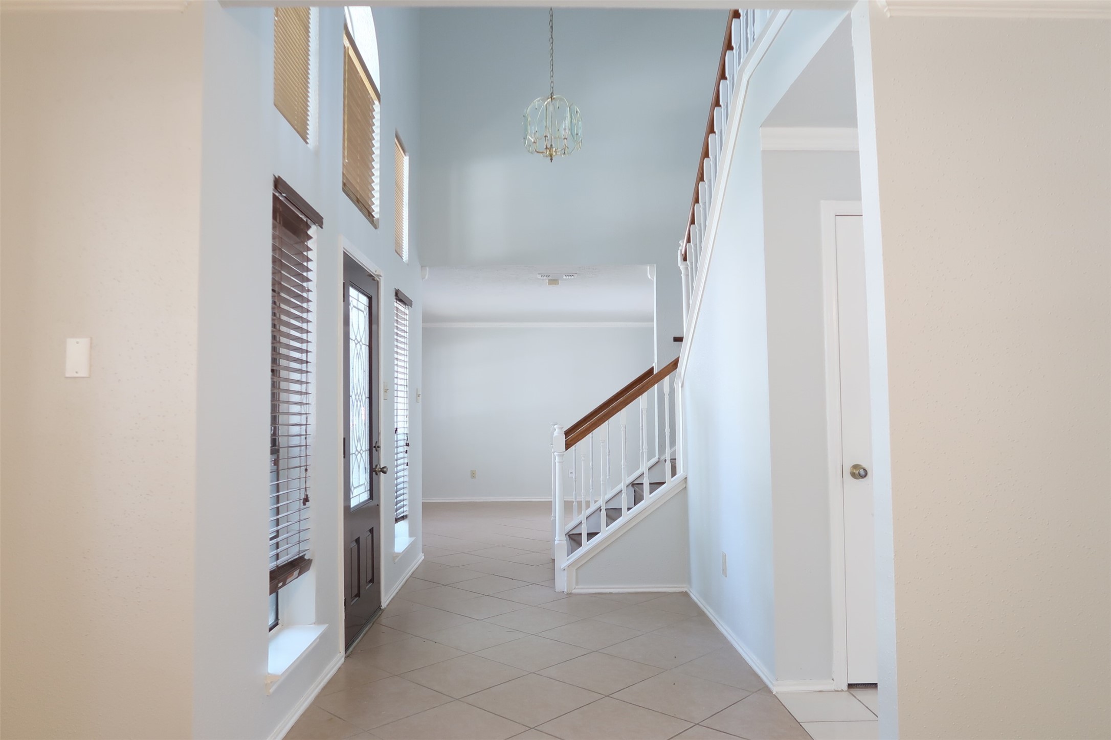 16507 Wellers Way Property Photo 2