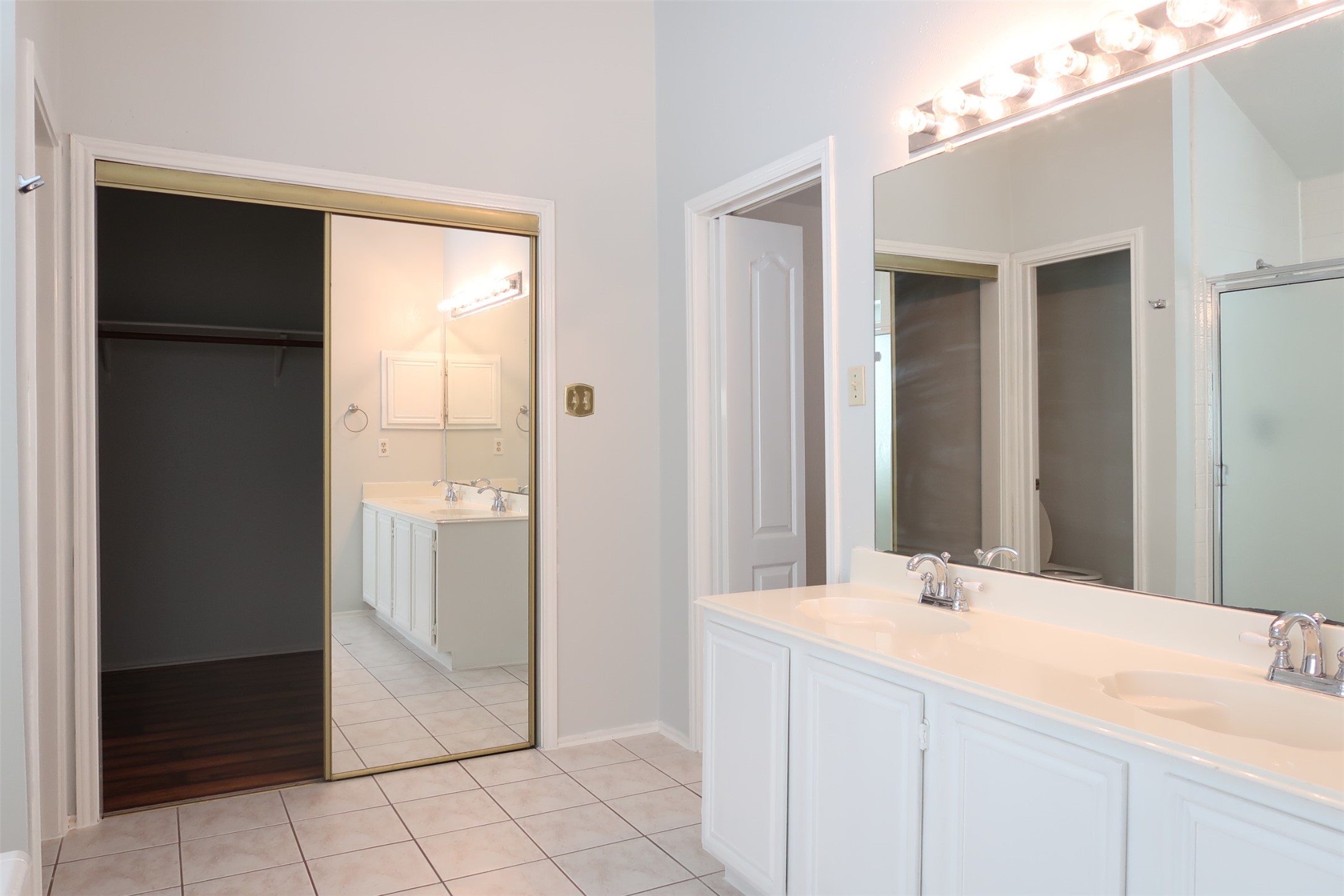 16507 Wellers Way Property Photo 9