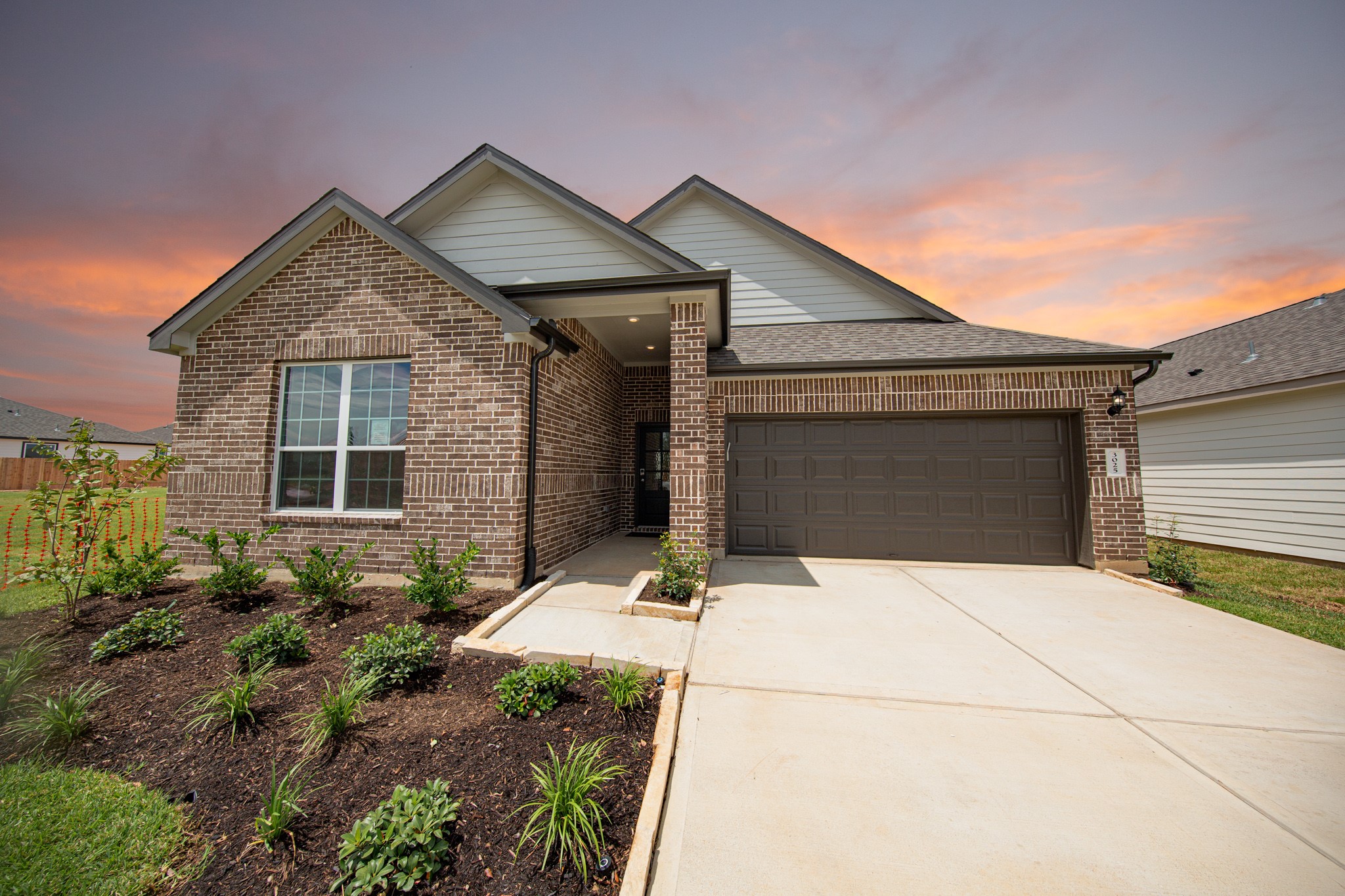 3025 Bristlegrass Street Property Photo 1