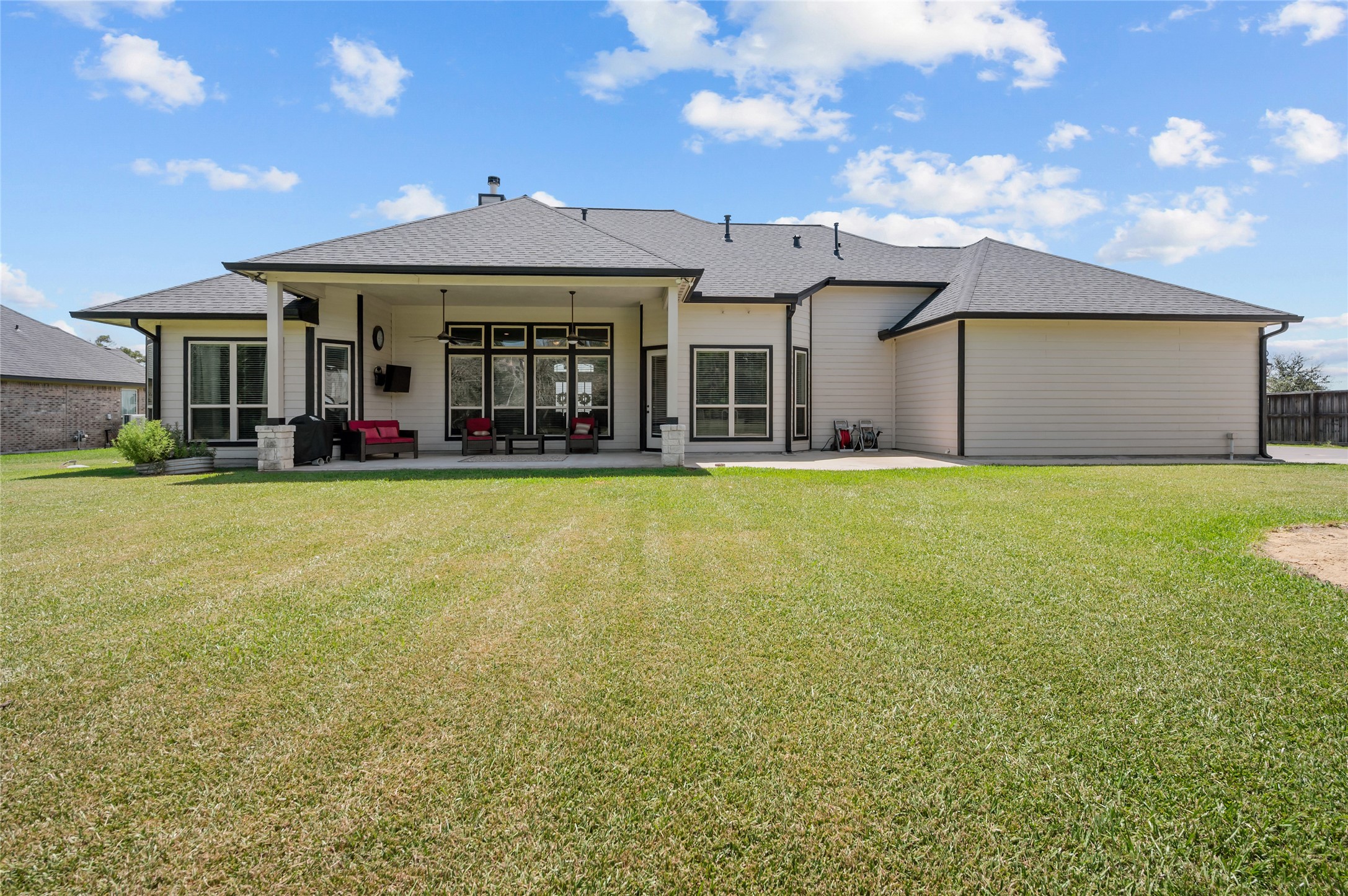 6726 Mulberry Bayou Drive Property Photo 13