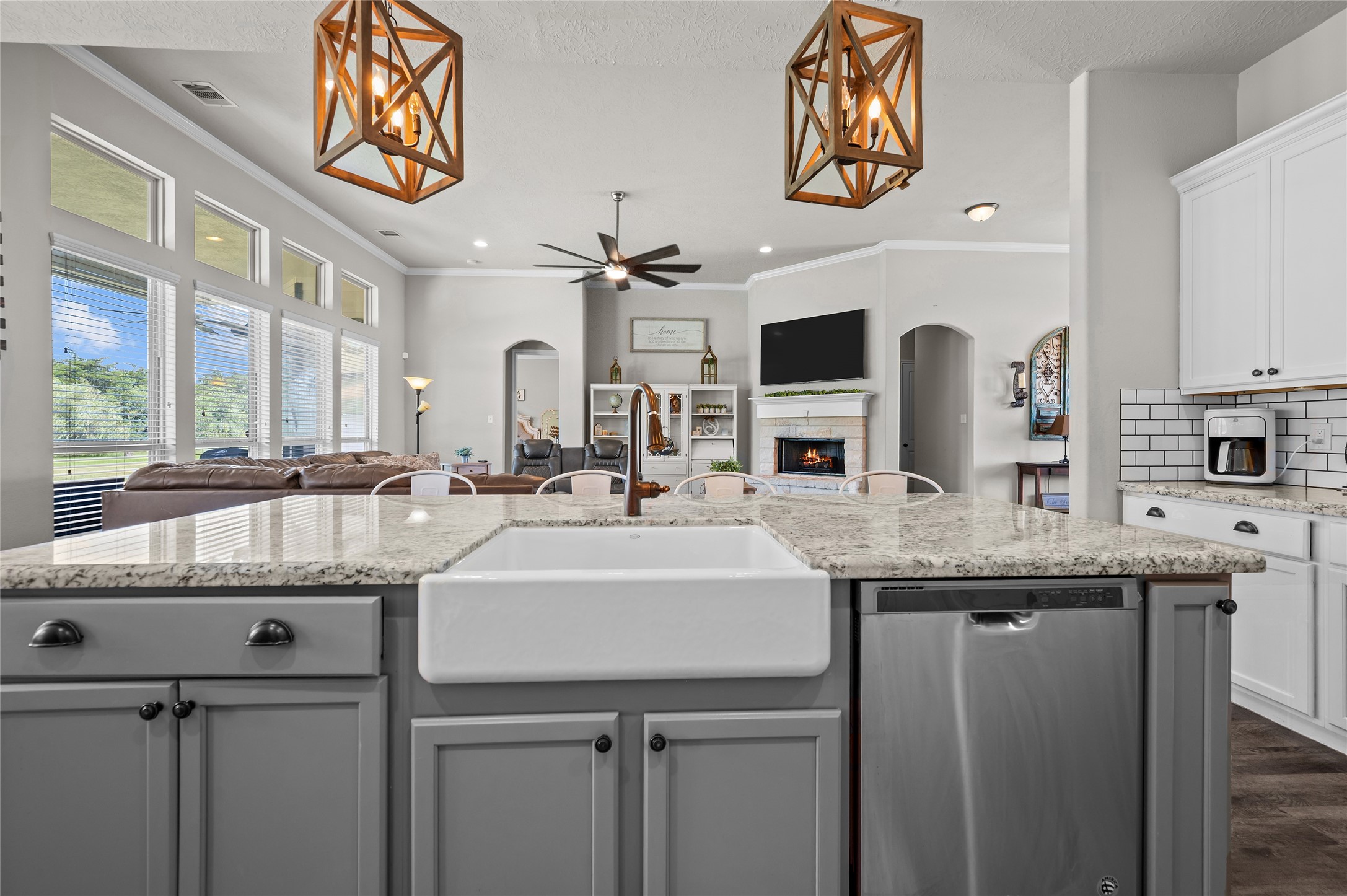 6726 Mulberry Bayou Drive Property Photo 22