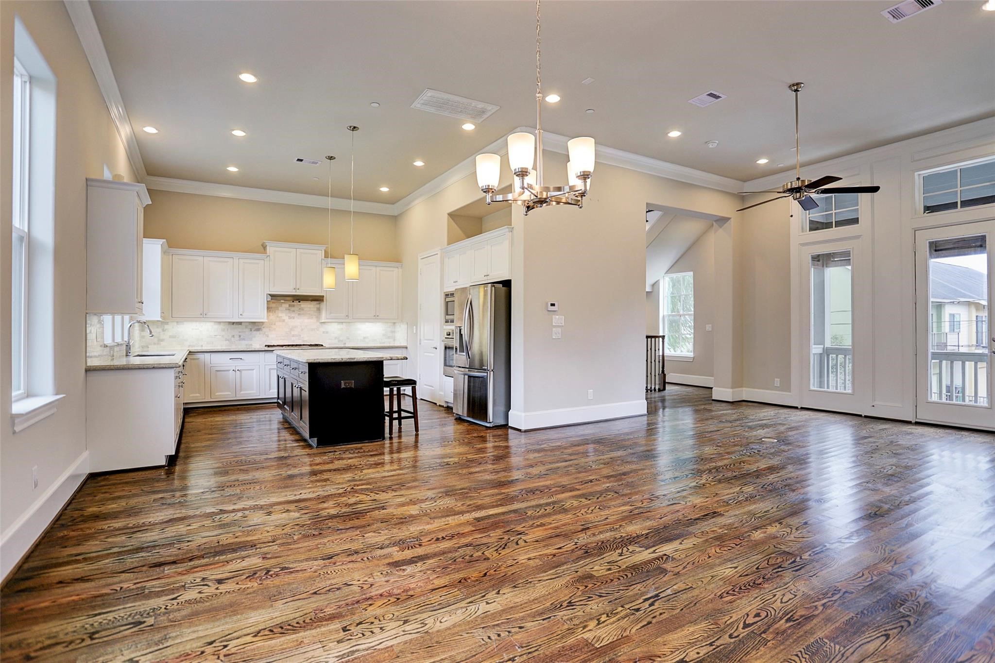 4206 Eigel Street Property Photo 6