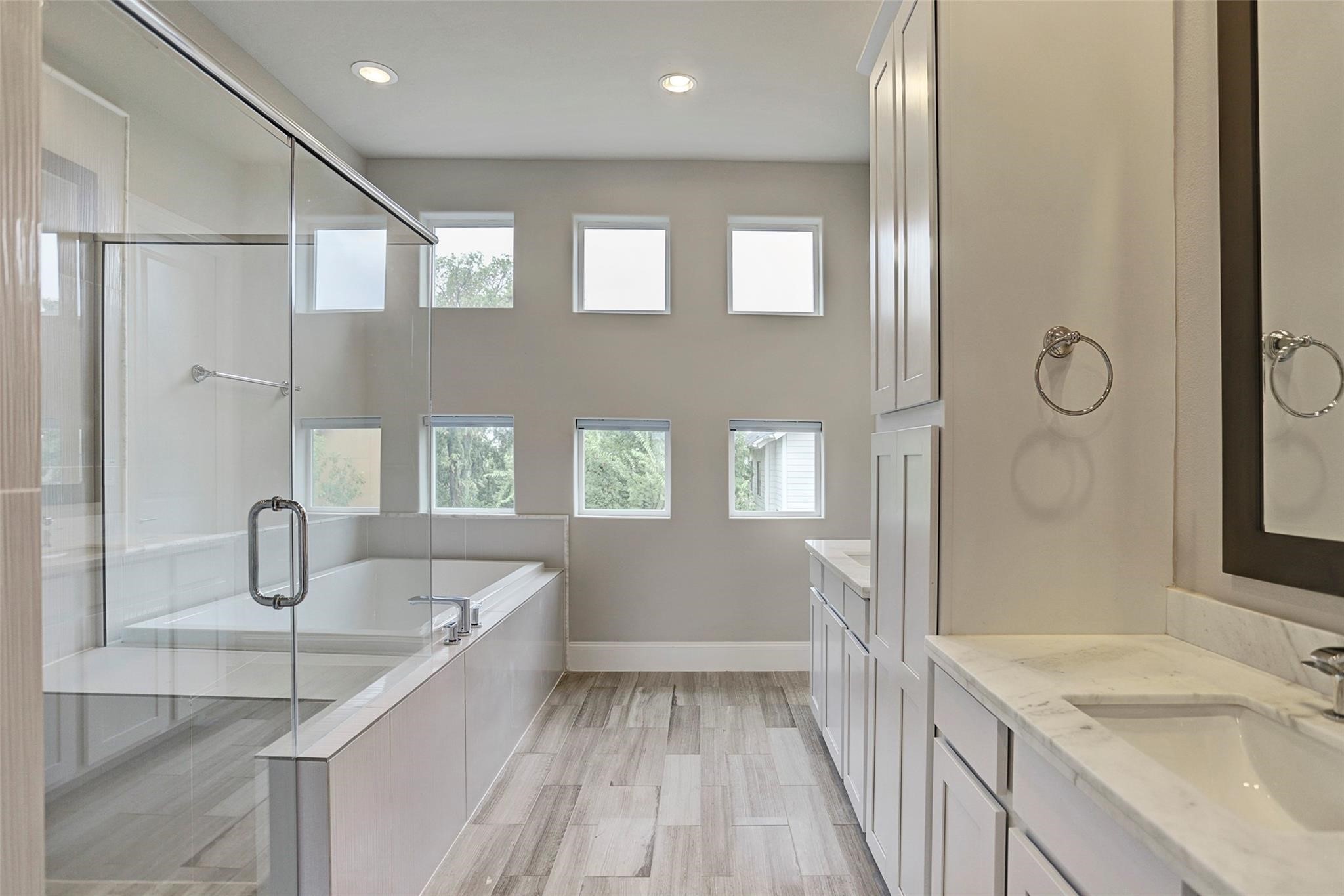 4206 Eigel Street Property Photo 11