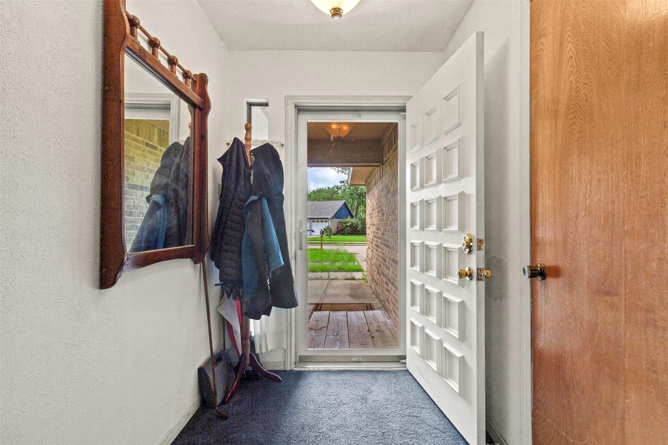 206 Stanford Street Property Photo 5
