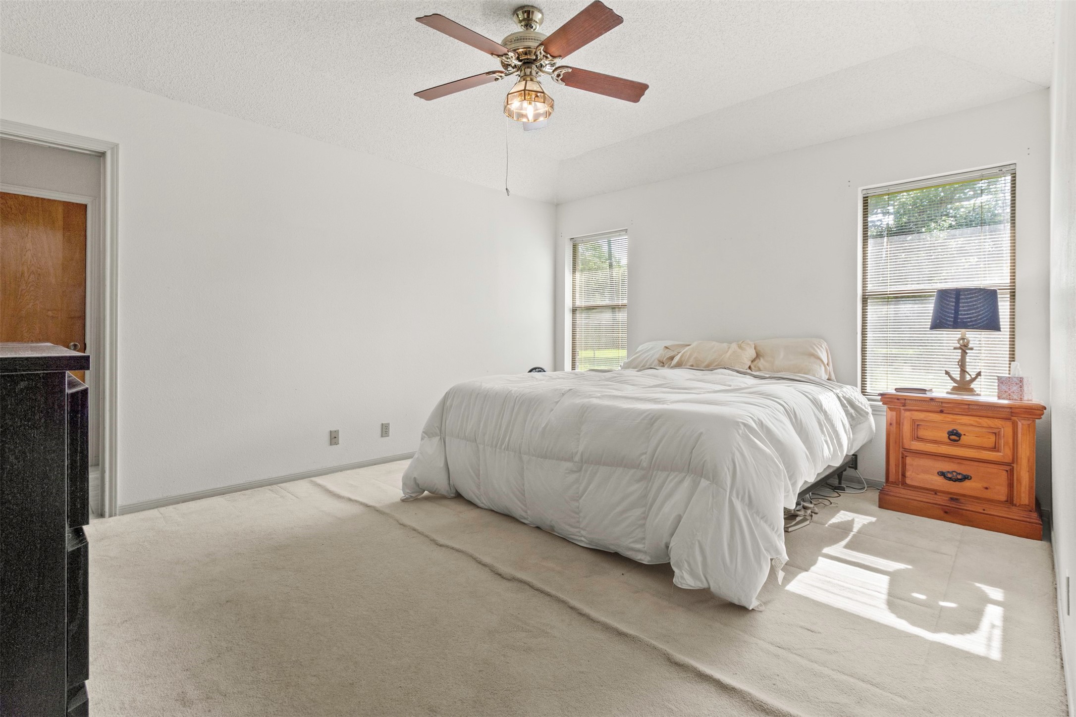 206 Stanford Street Property Photo 9