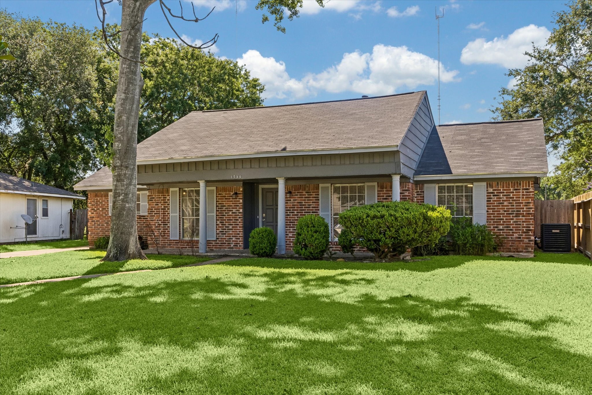 1730 Hilton Head Drive Property Photo 1