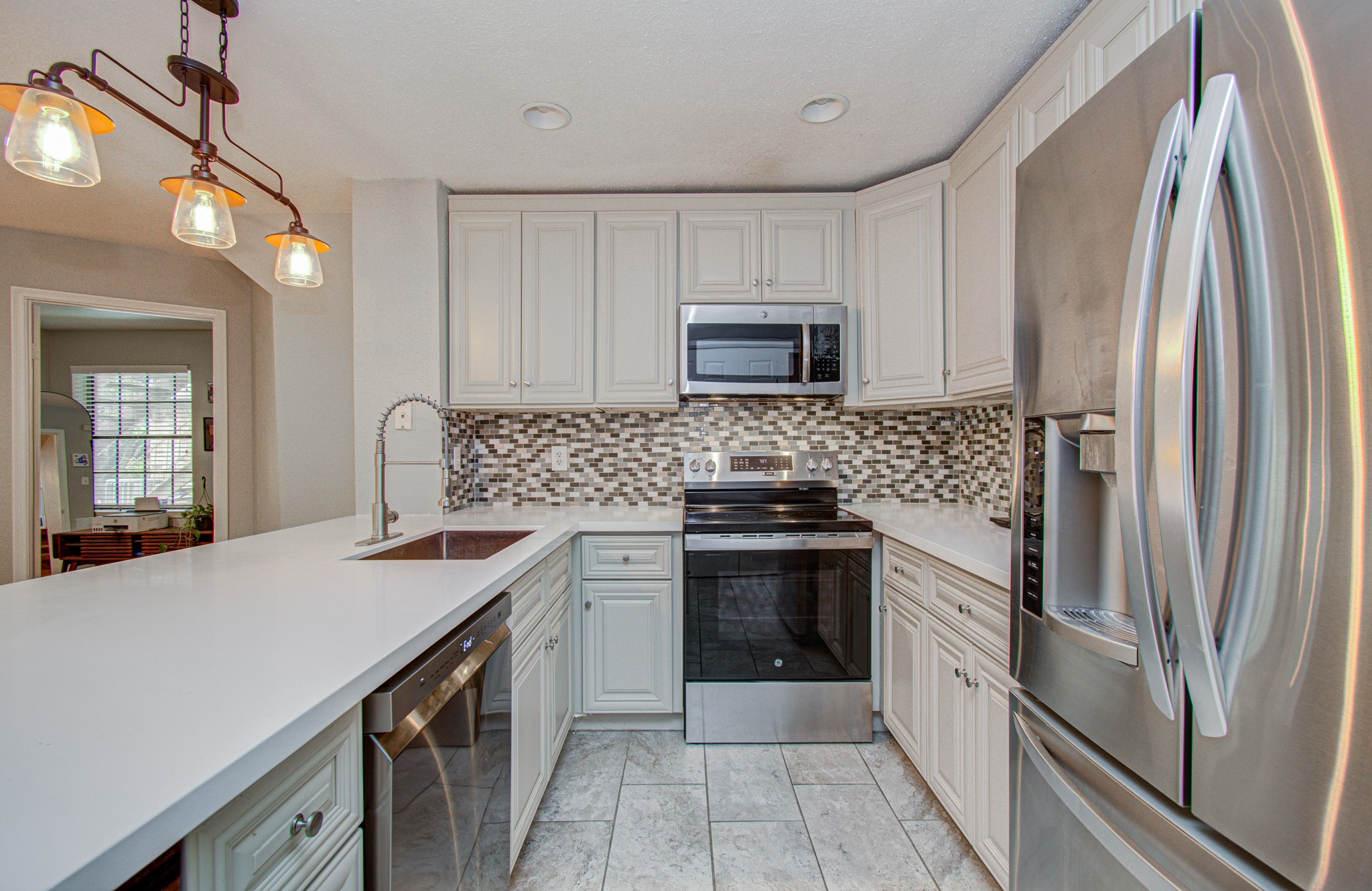 2425 Holly Hall Street D56 Property Photo 15