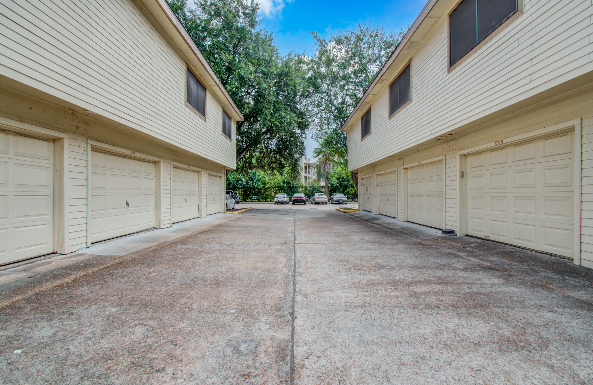 2425 Holly Hall Street D56 Property Photo 28