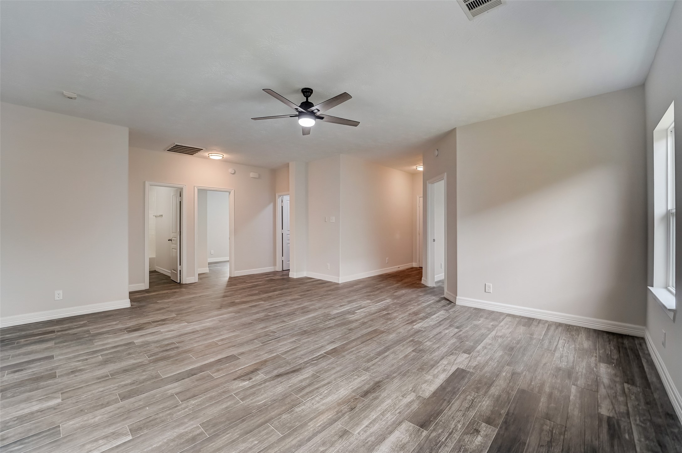 315 Apache Field Lane Property Photo 6