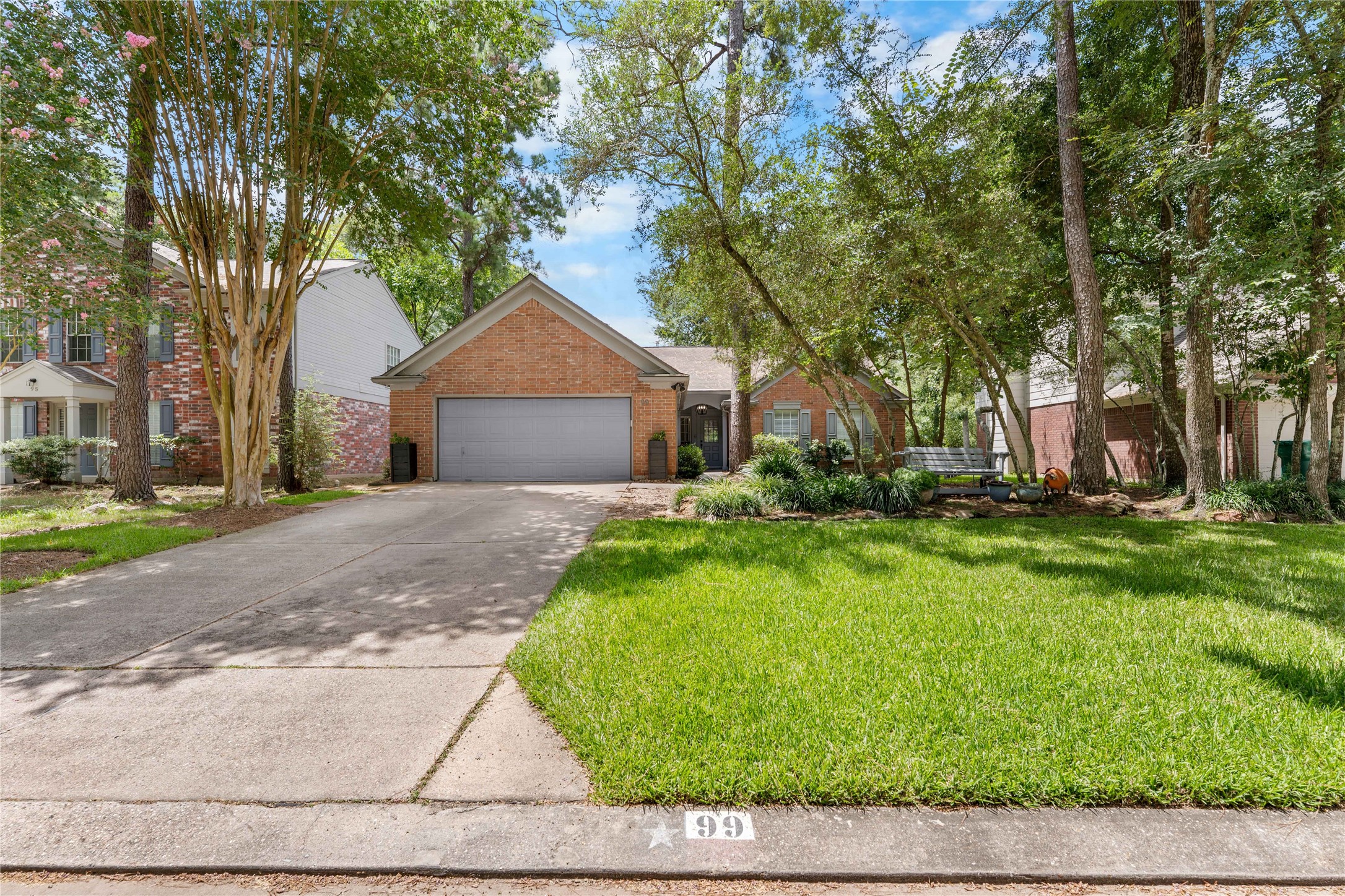 99 S Village Knoll Circle Property Photo 1