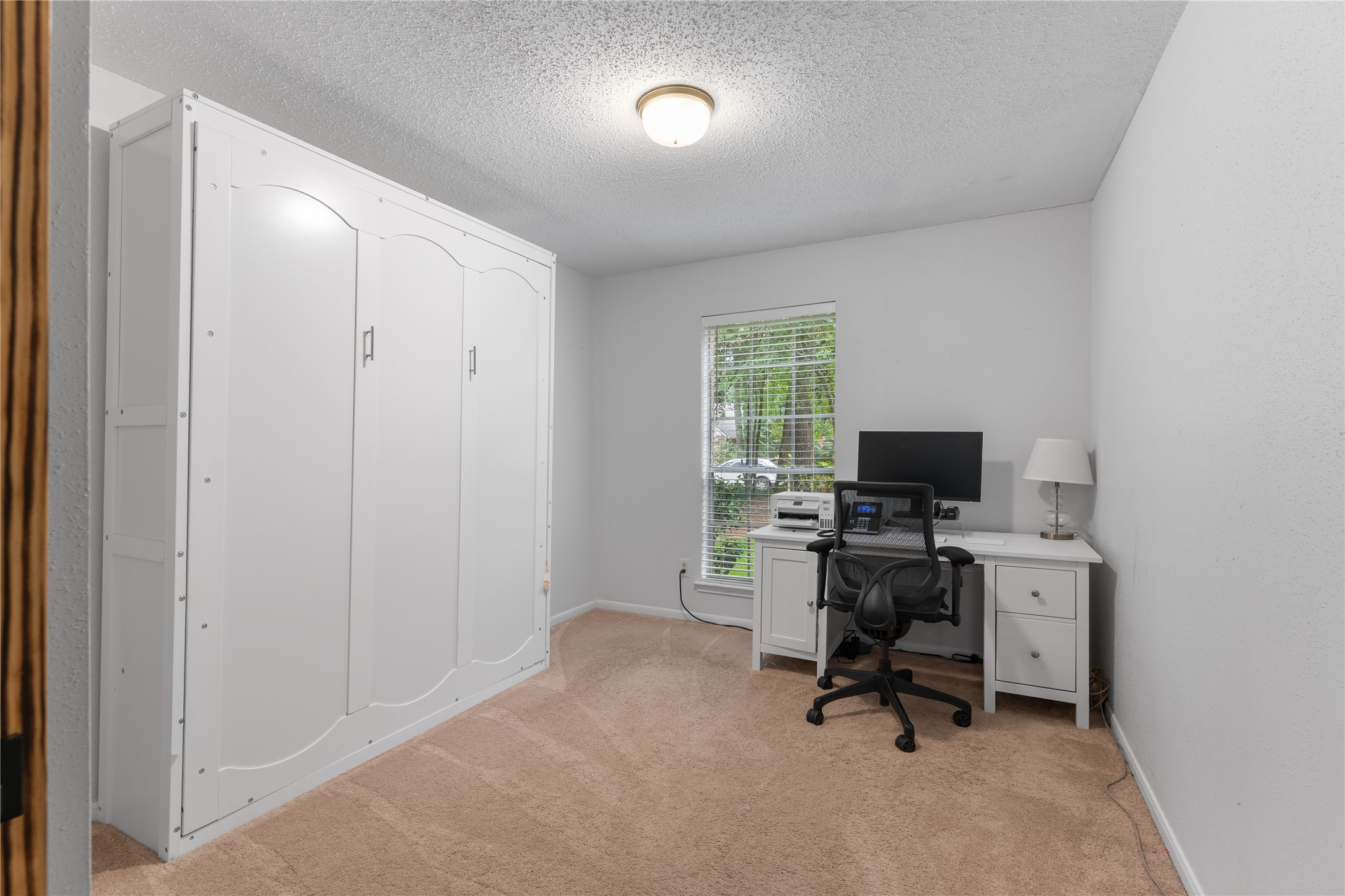 99 S Village Knoll Circle Property Photo 11