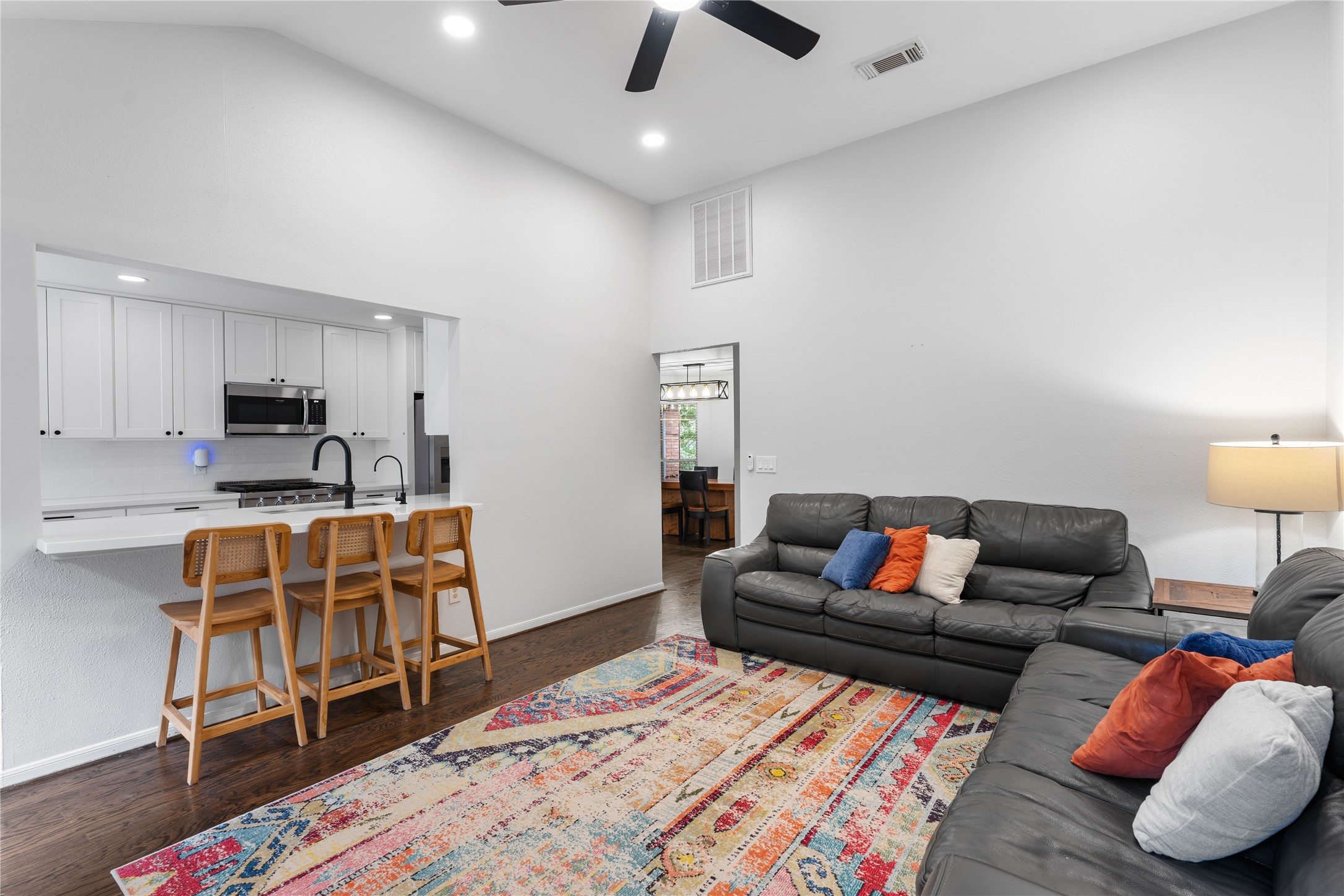 99 S Village Knoll Circle Property Photo 18
