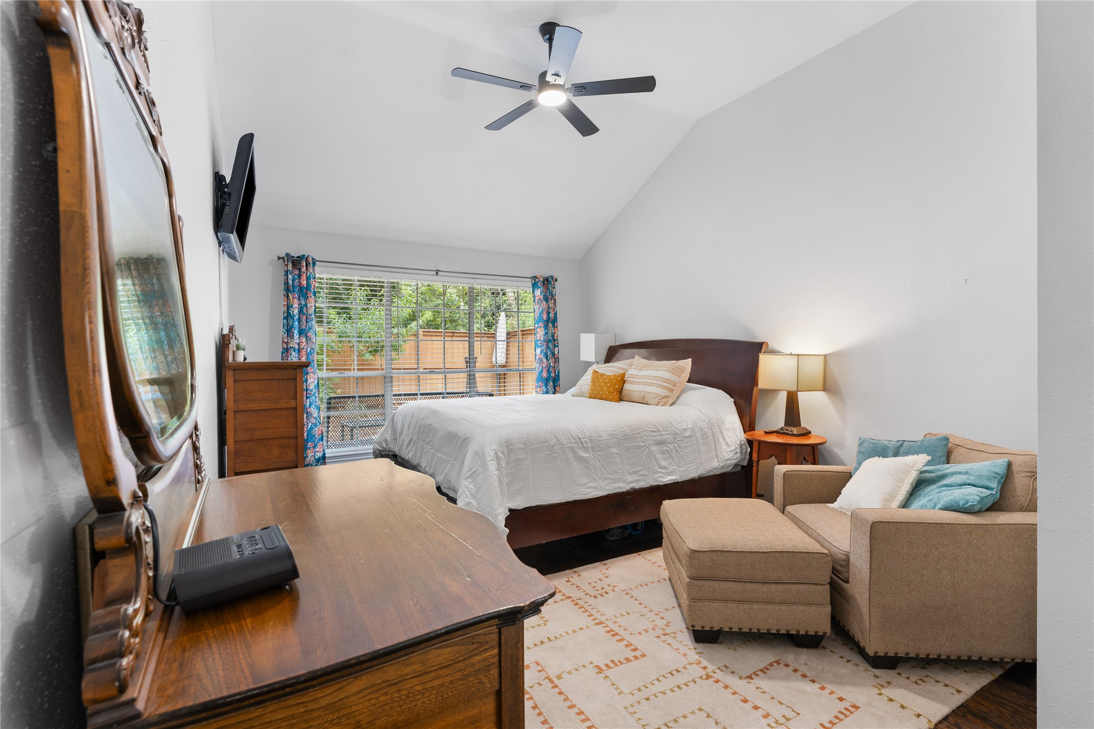 99 S Village Knoll Circle Property Photo 26