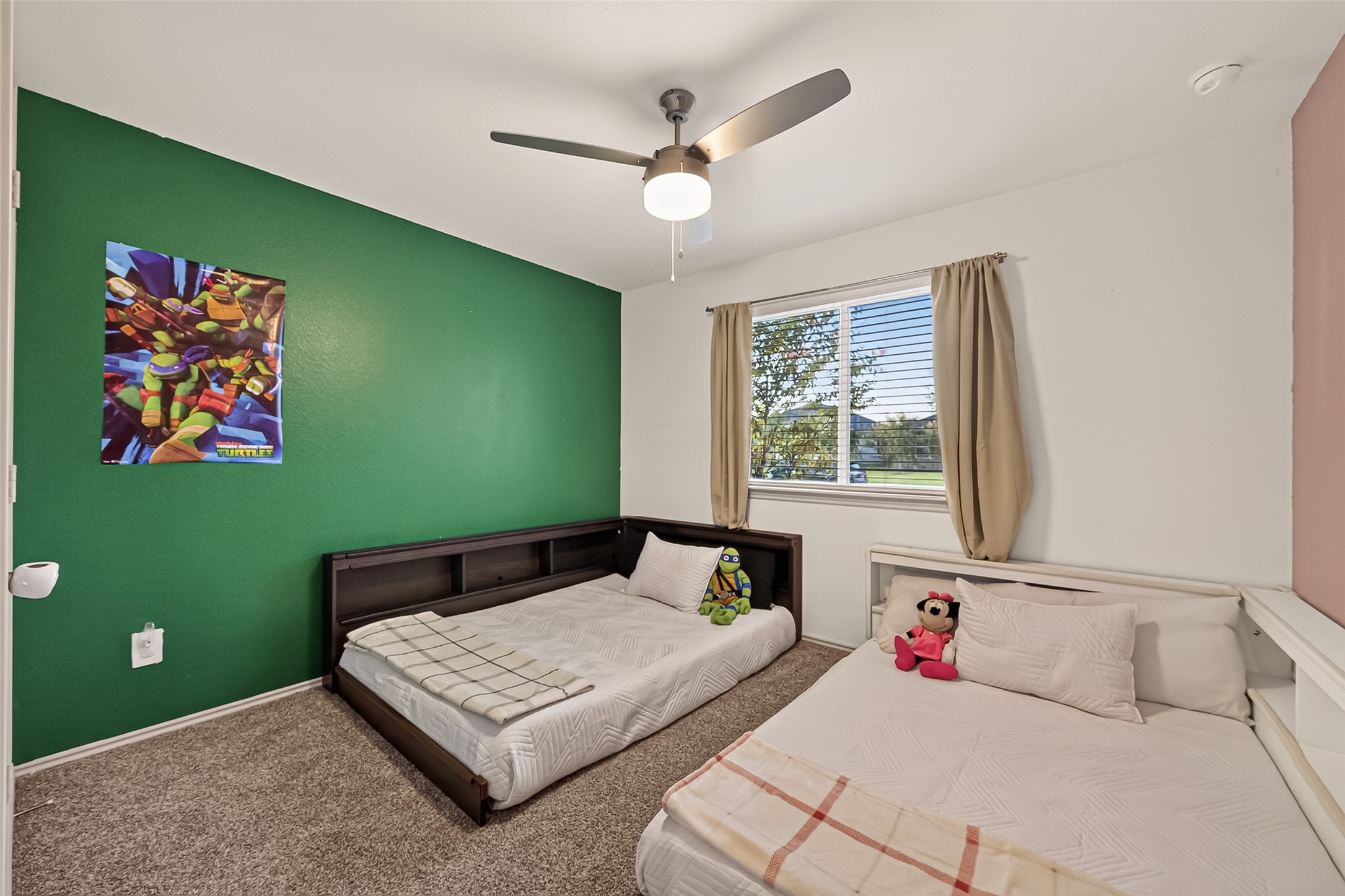 9713 Wall Street Property Photo 16