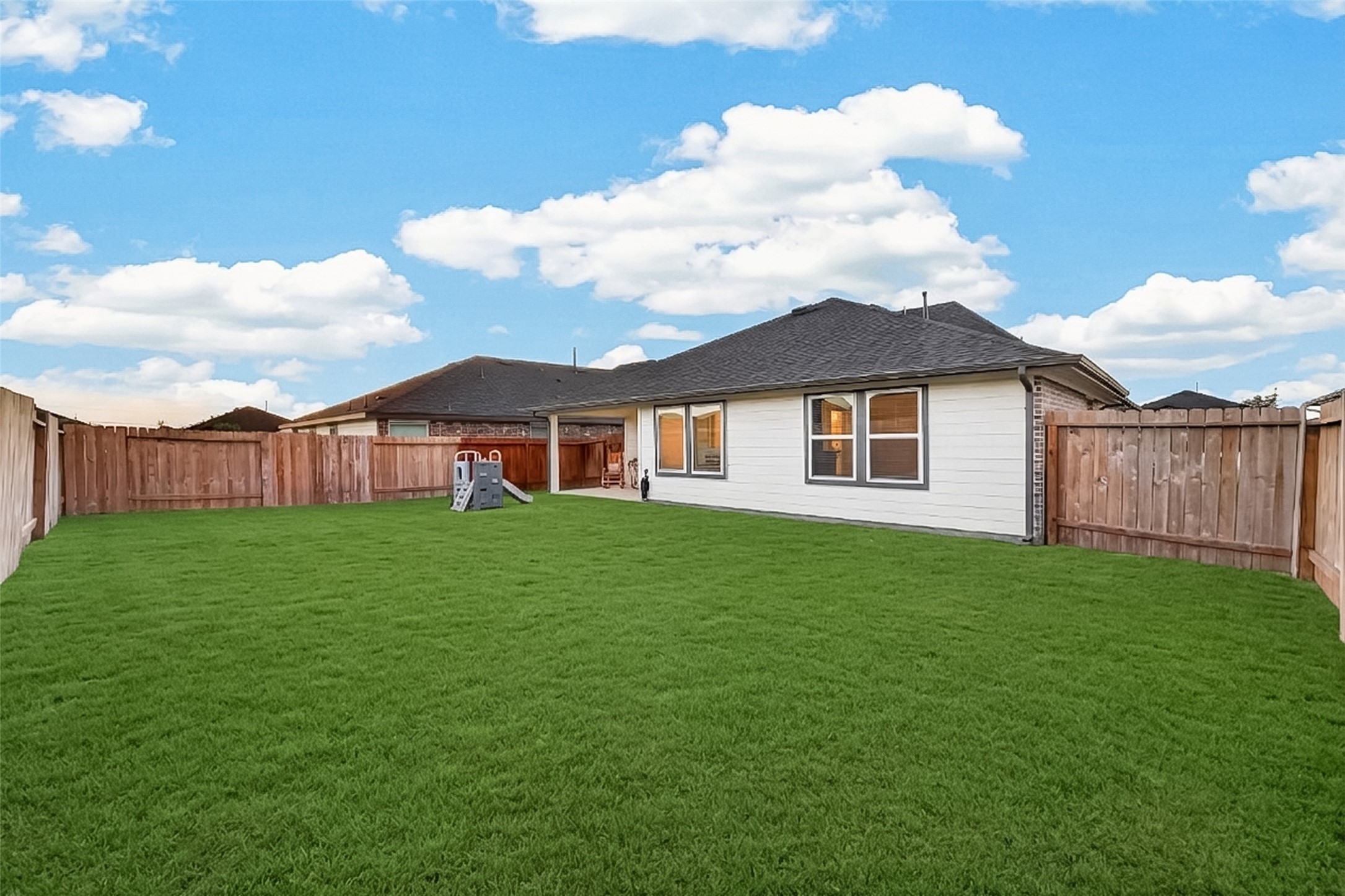 9713 Wall Street Property Photo 25