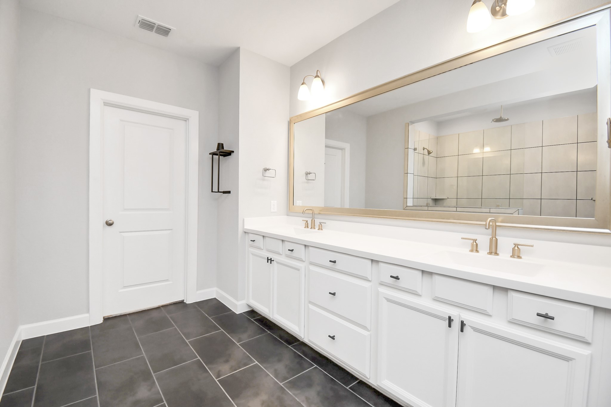 6026 Dark Kite Trail Property Photo 17