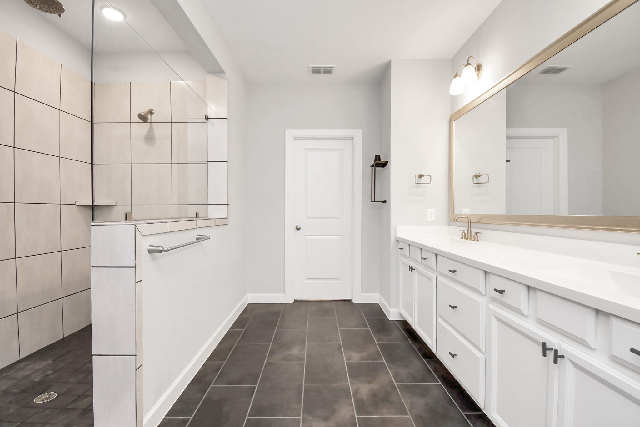 6026 Dark Kite Trail Property Photo 18