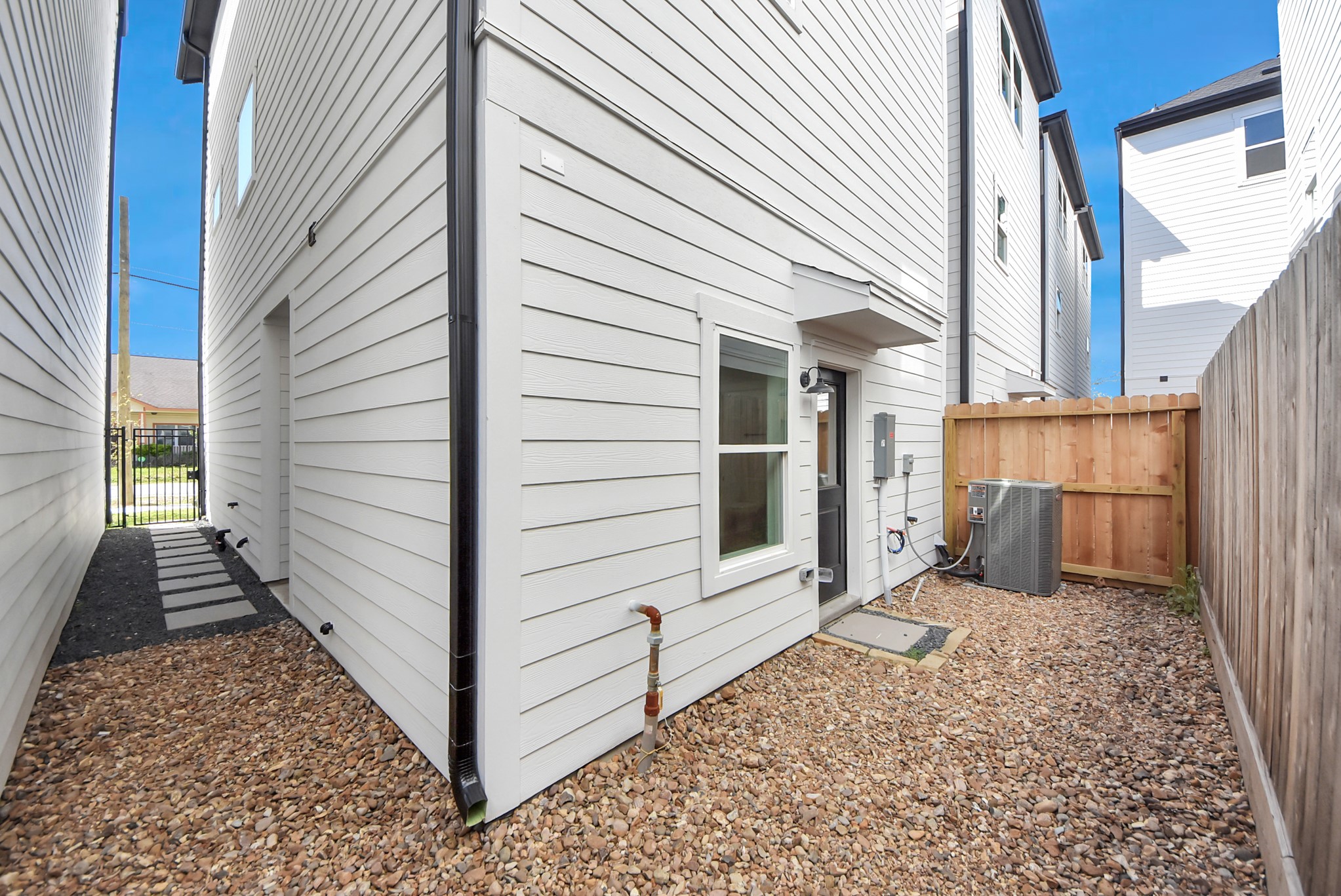 4814 Cochran Street Property Photo 42