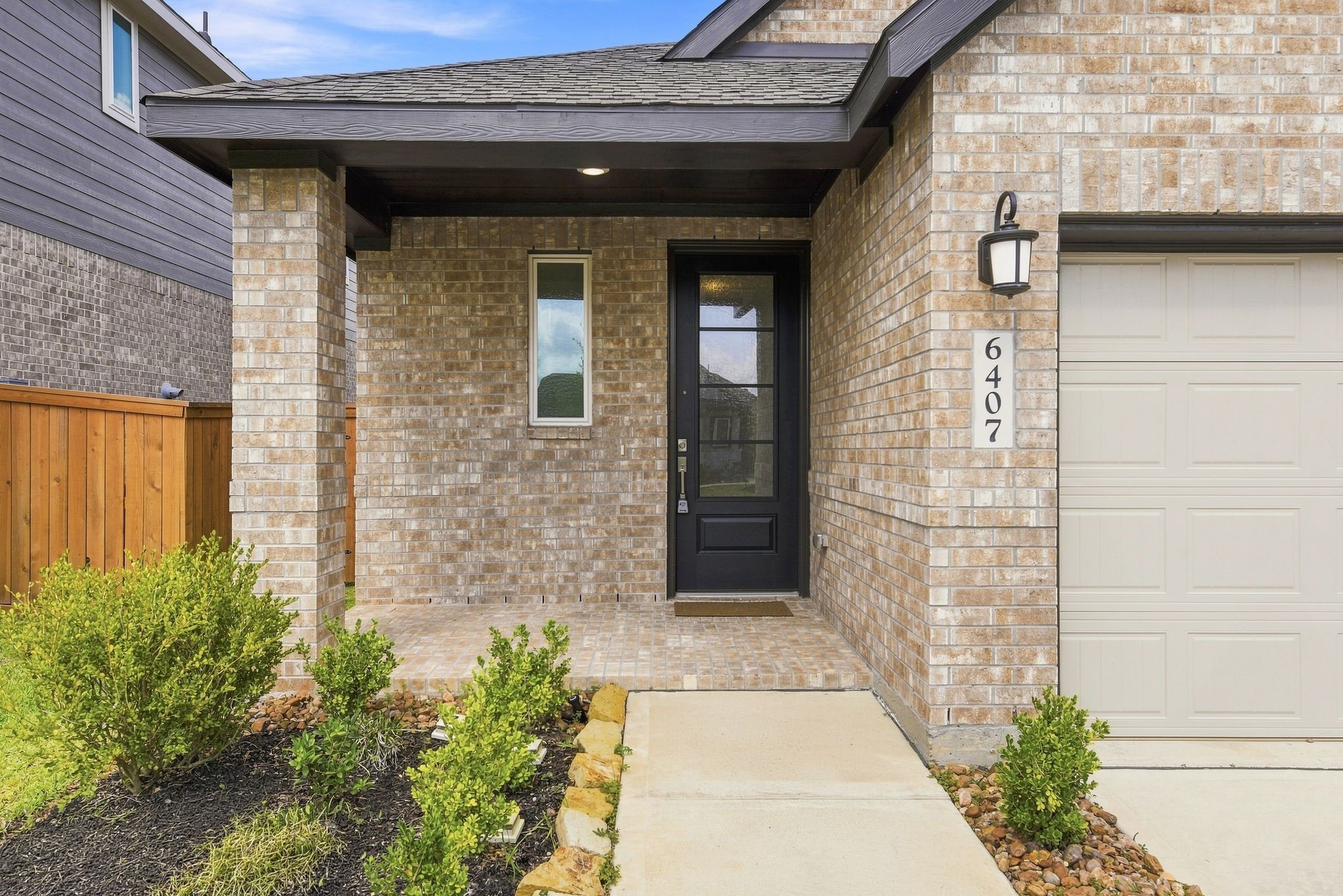 6407 Serenity Terrace Drive Property Photo 4