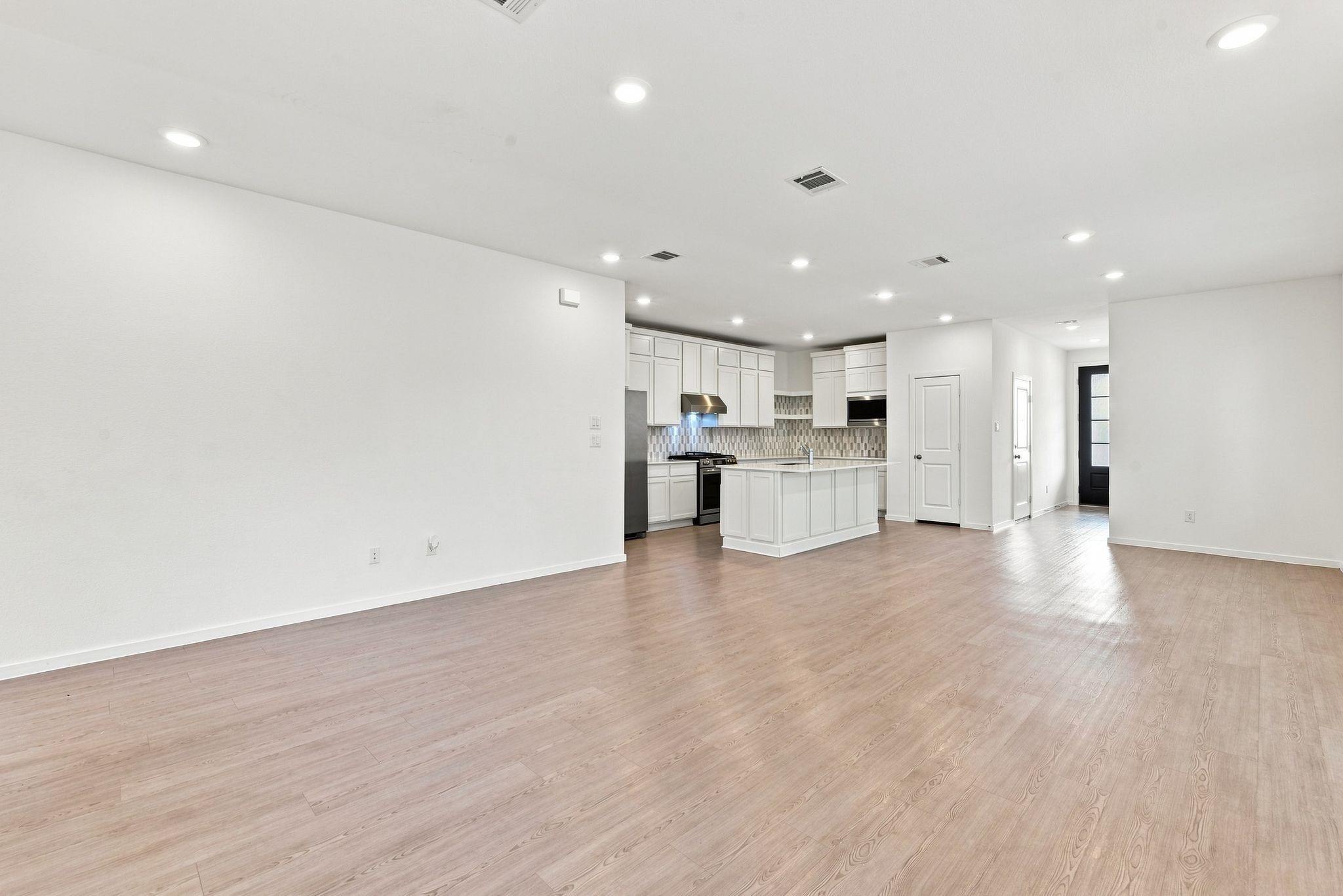 6407 Serenity Terrace Drive Property Photo 7