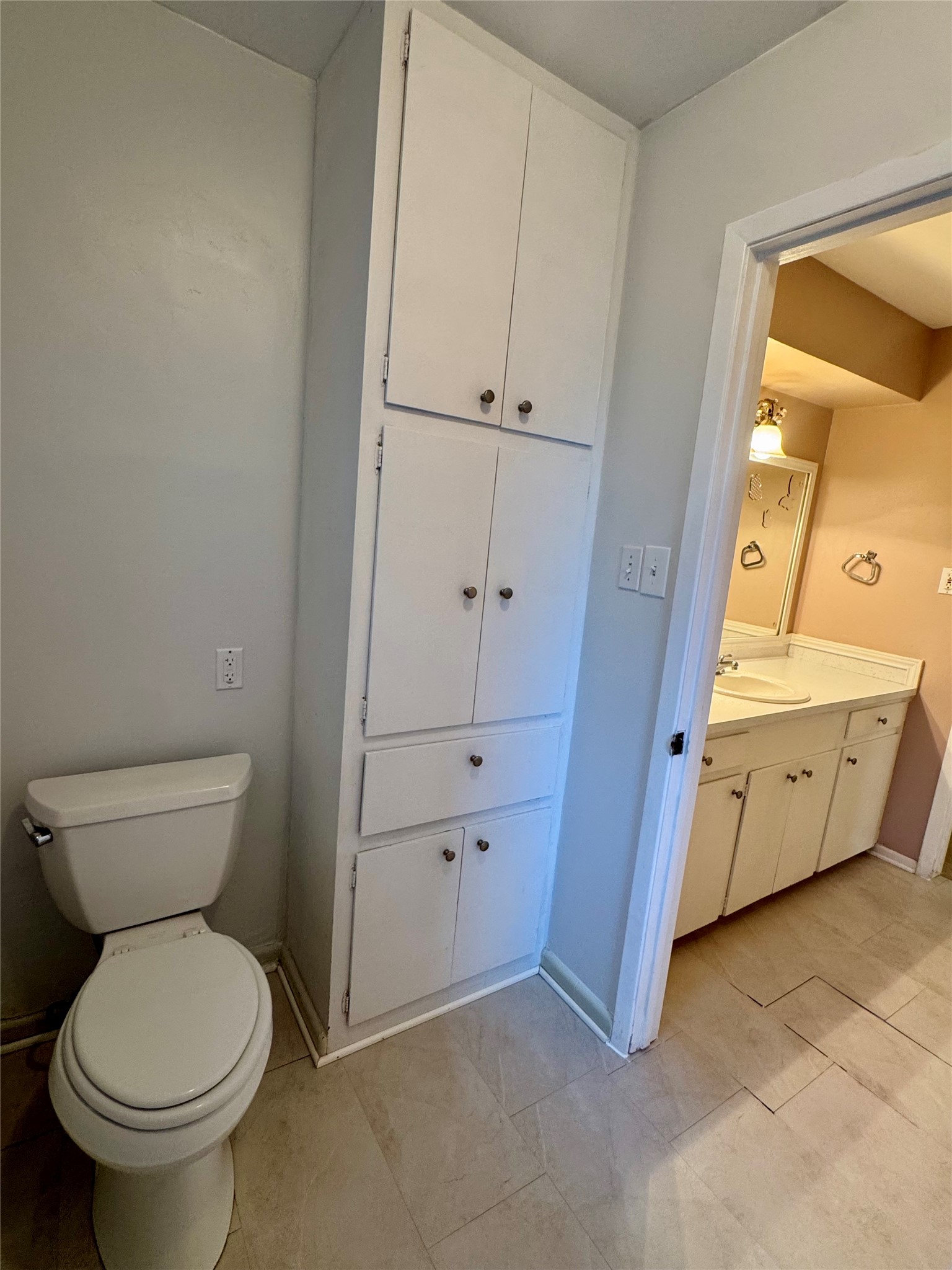 426 Shadow Creek Drive Property Photo 11