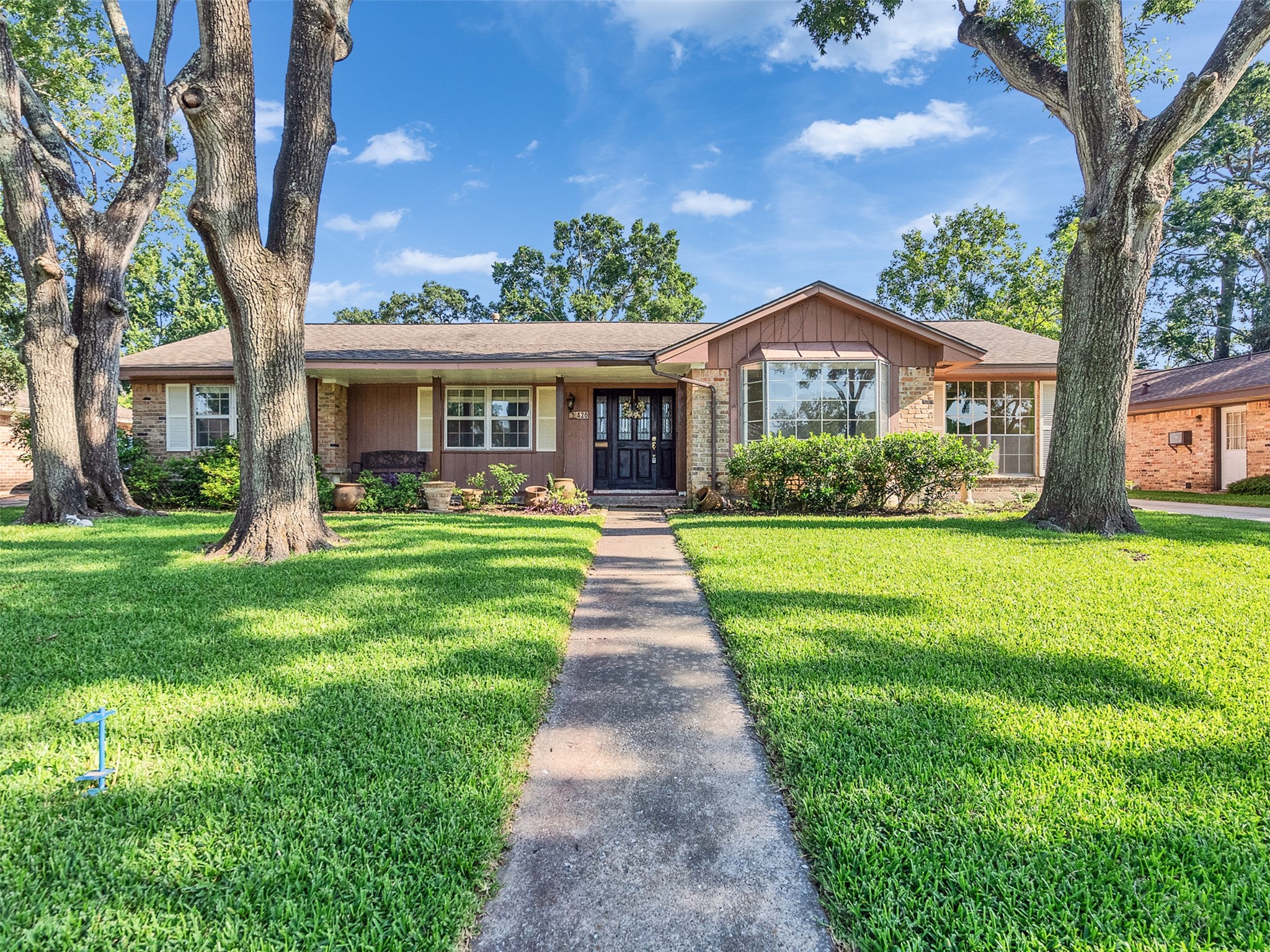 426 Shadow Creek Drive Property Photo 30