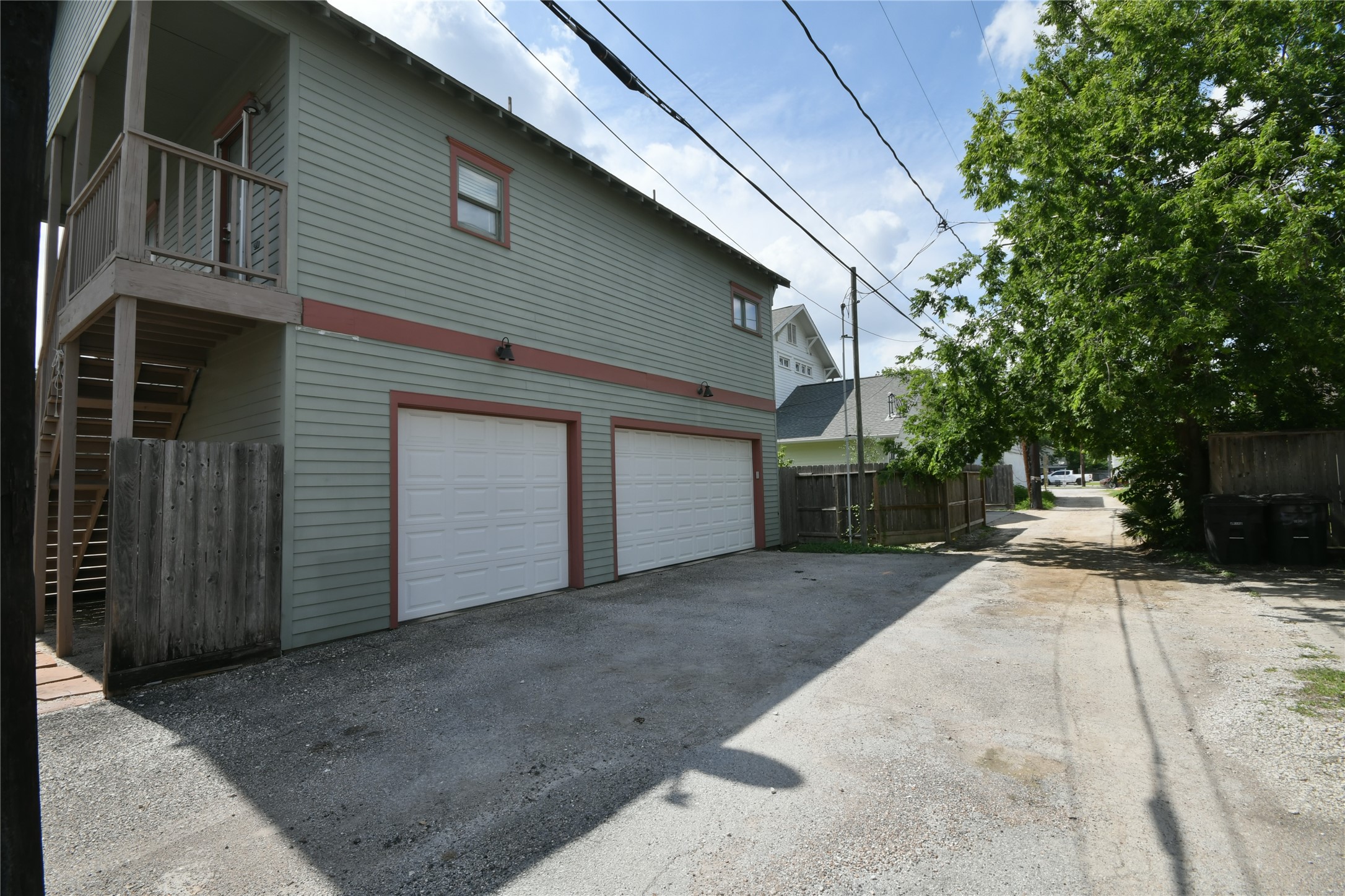 536 Columbia A Property Photo 20