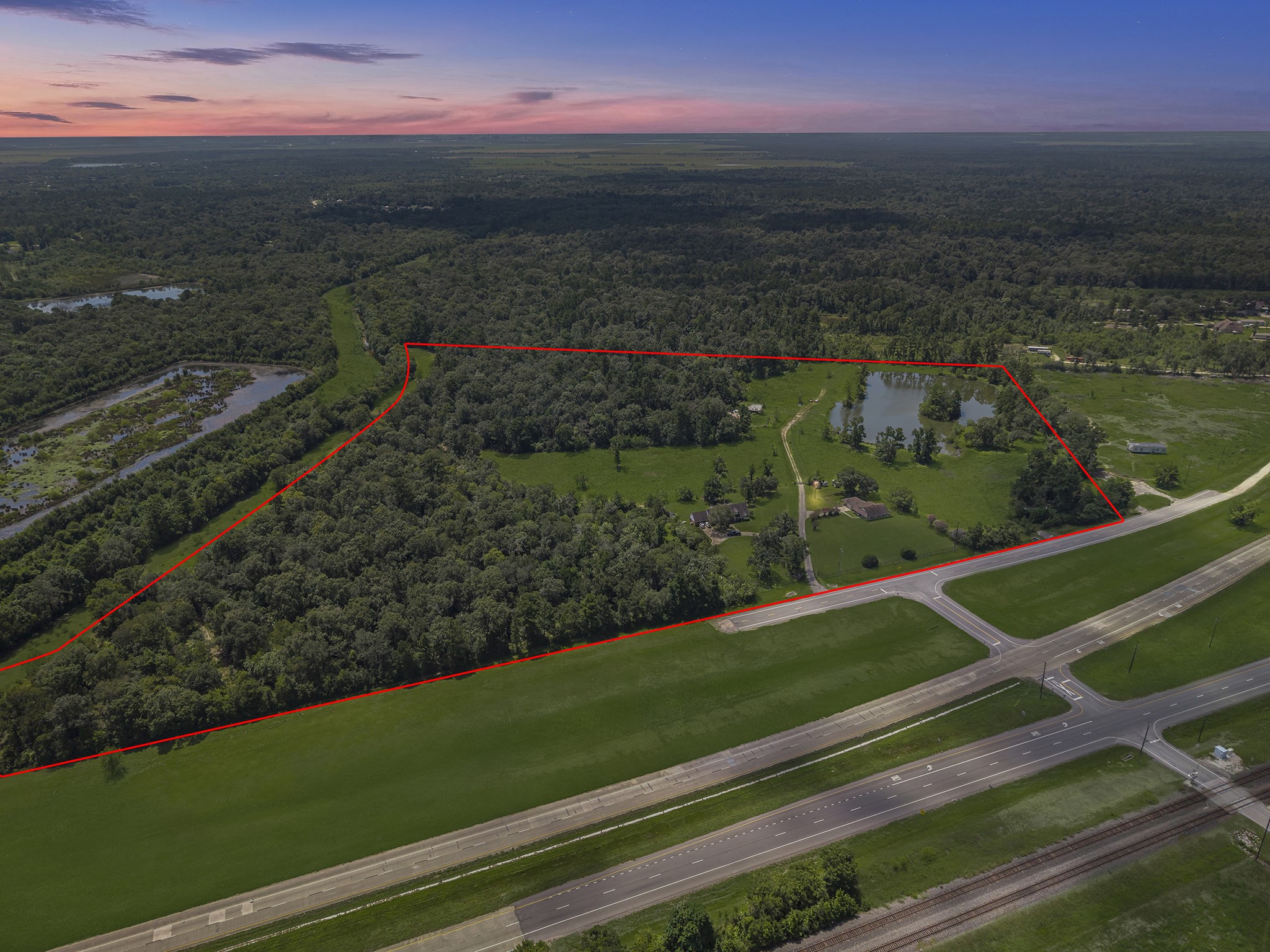 9810 Highway 90 Property Photo 1