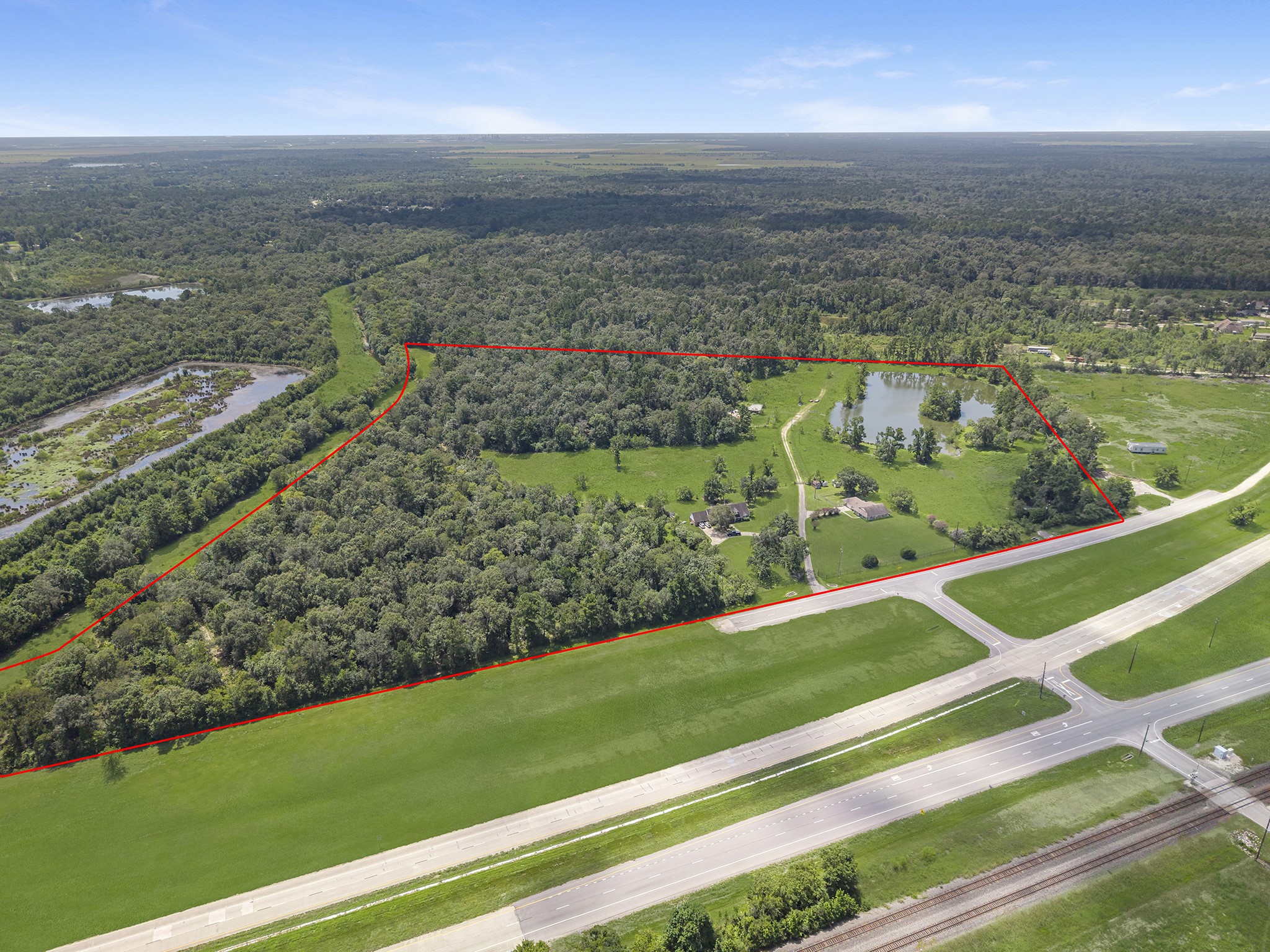 9810 Highway 90 Property Photo 3