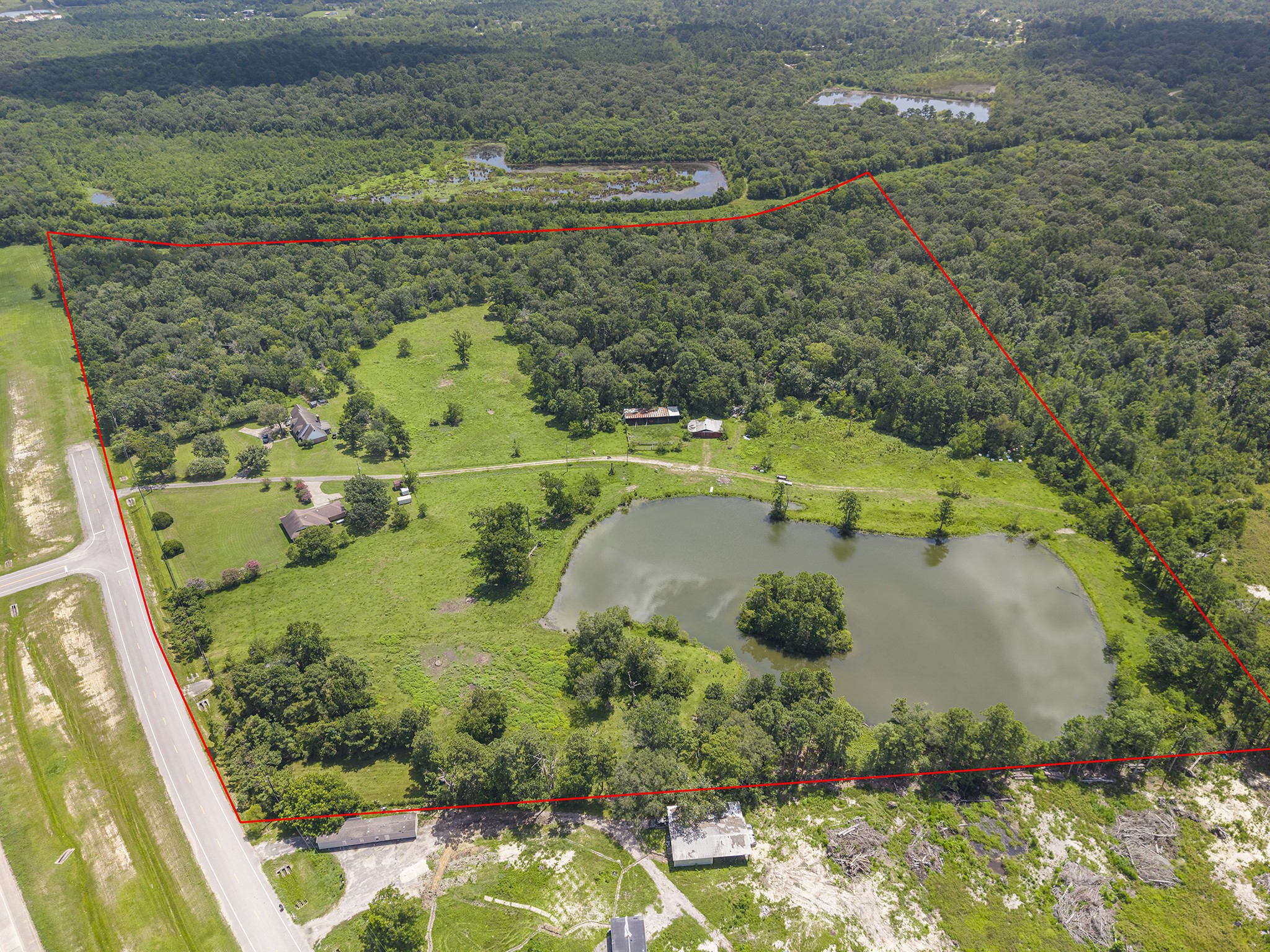 9810 Highway 90 Property Photo 4