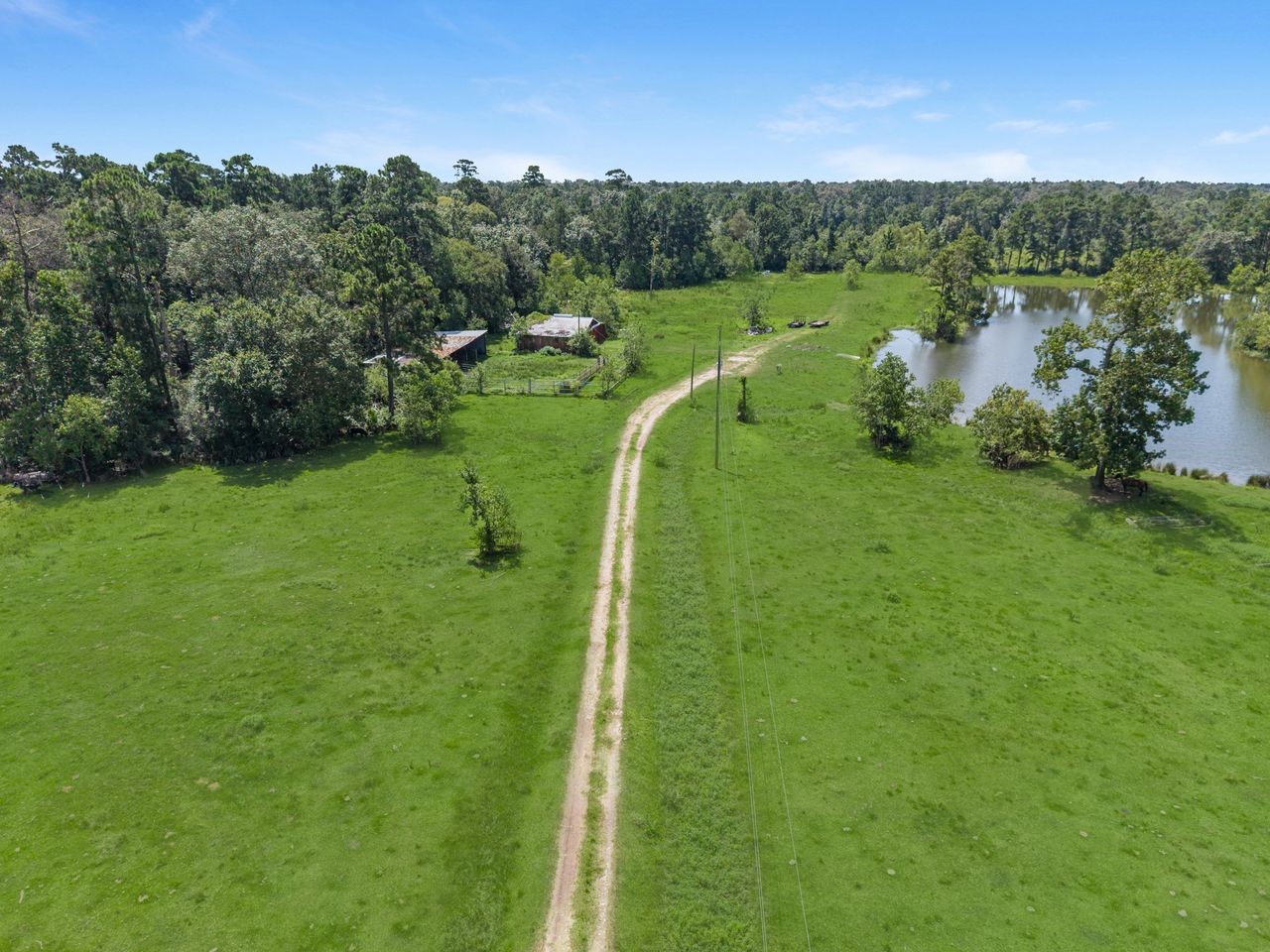 9810 Highway 90 Property Photo 10