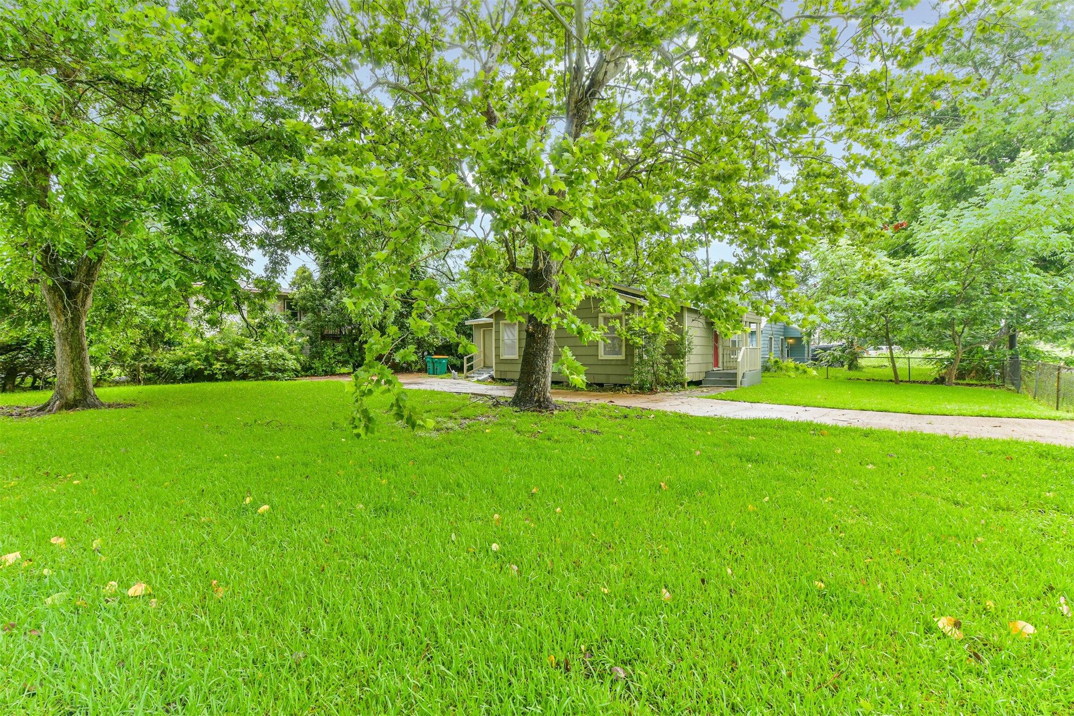 809 Chestnut Street Property Photo 23