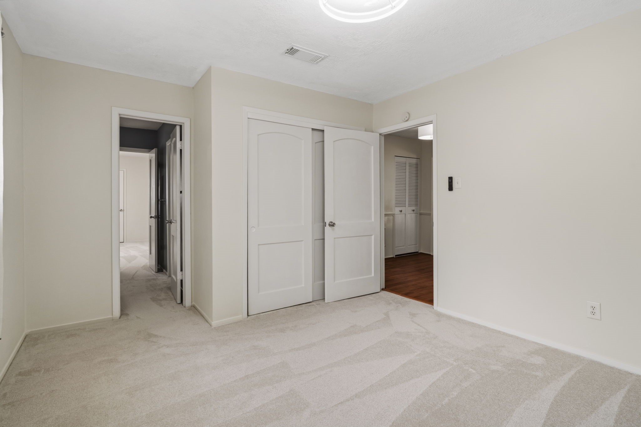 6102 Redding Road Property Photo 23