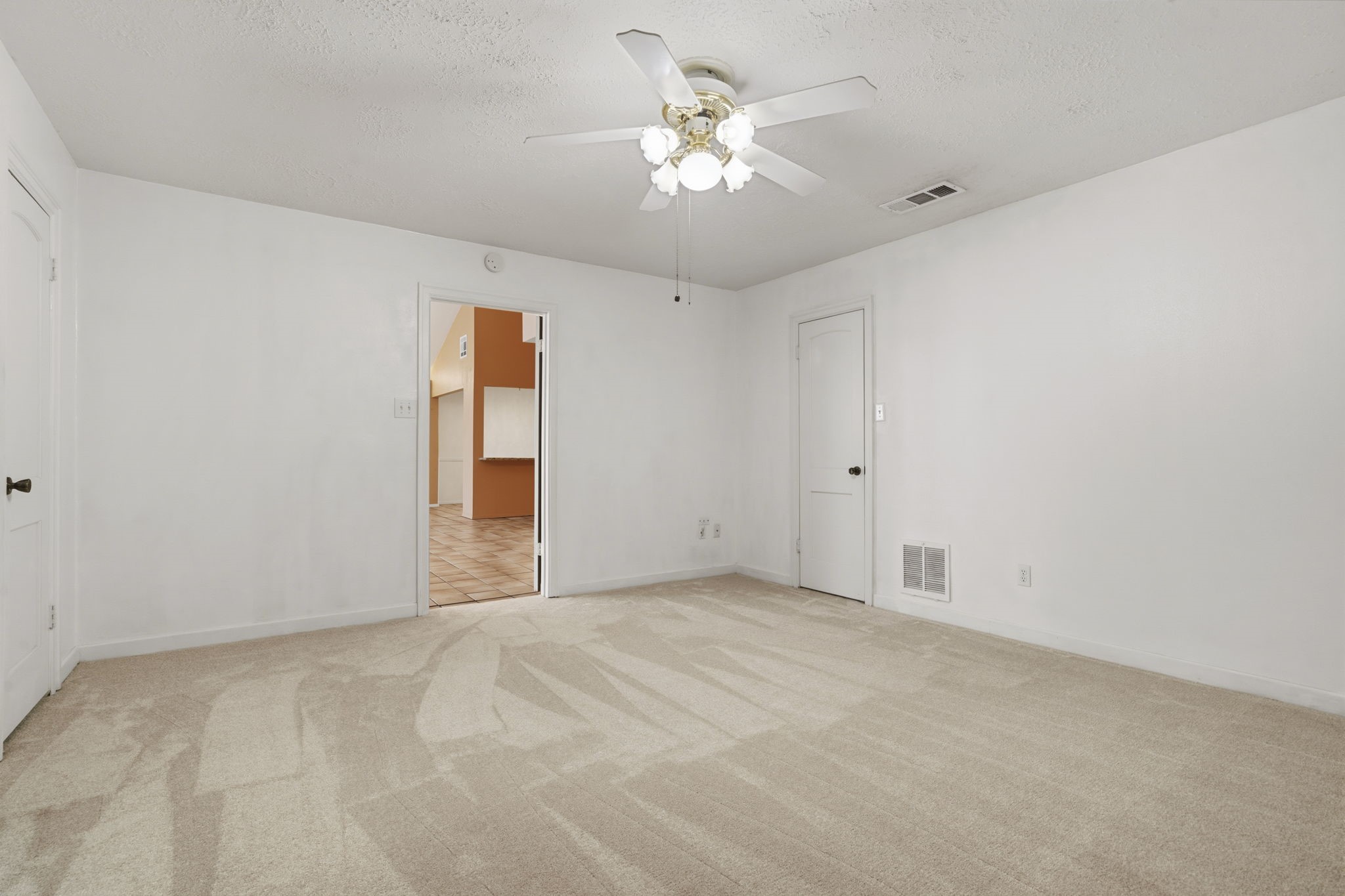 6102 Redding Road Property Photo 27