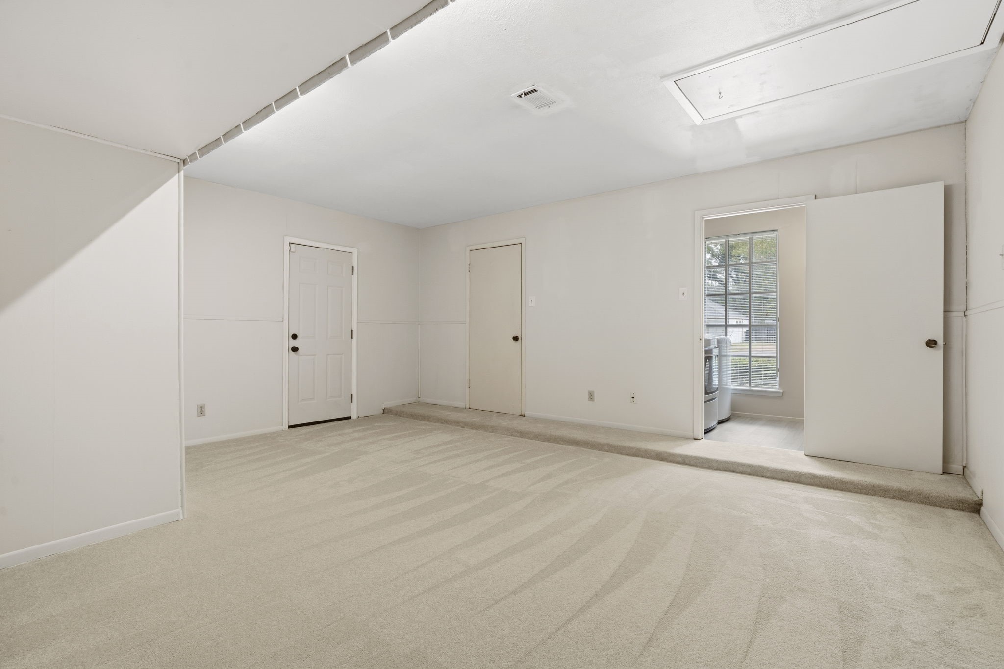 6102 Redding Road Property Photo 32