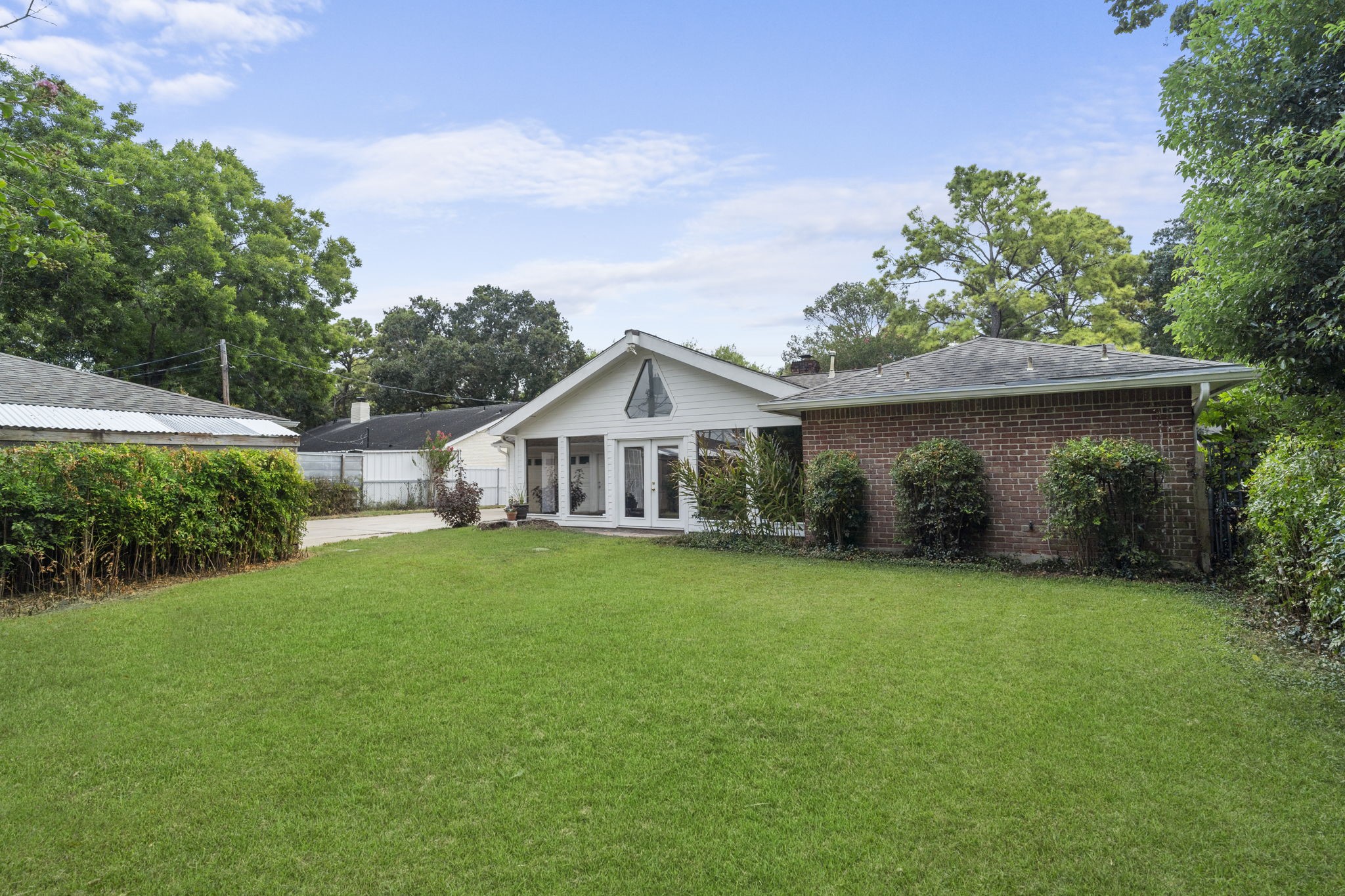 6102 Redding Road Property Photo 35