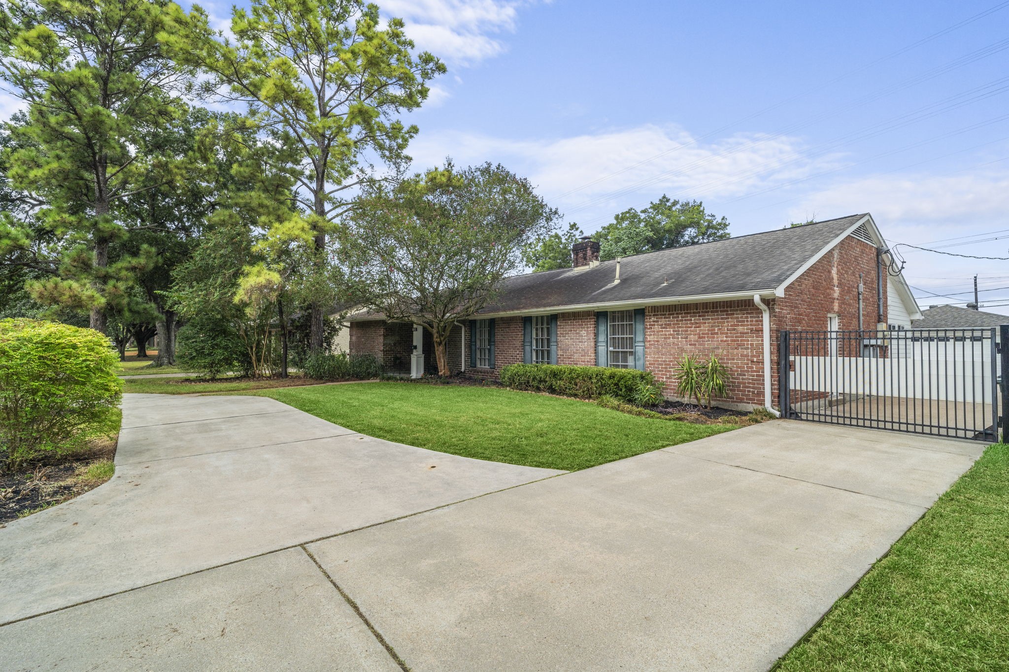 6102 Redding Road Property Photo 38