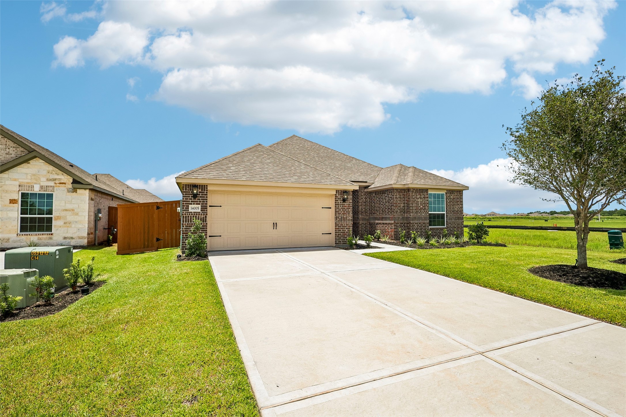 14005 Starboard Reach Drive Property Photo 2